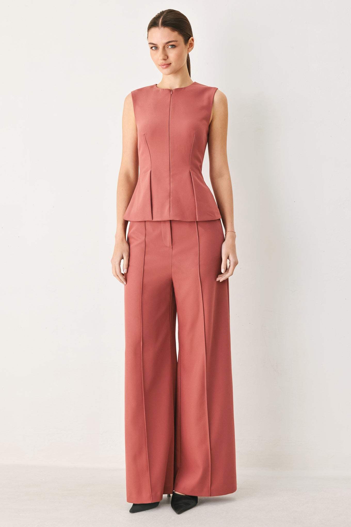 MODERN FLOW WOVEN TOP