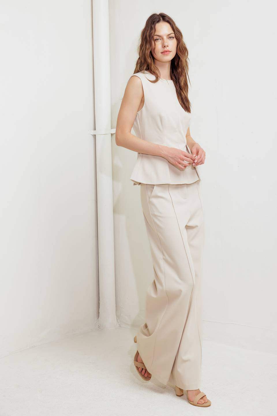 MODERN FLOW WOVEN TOP
