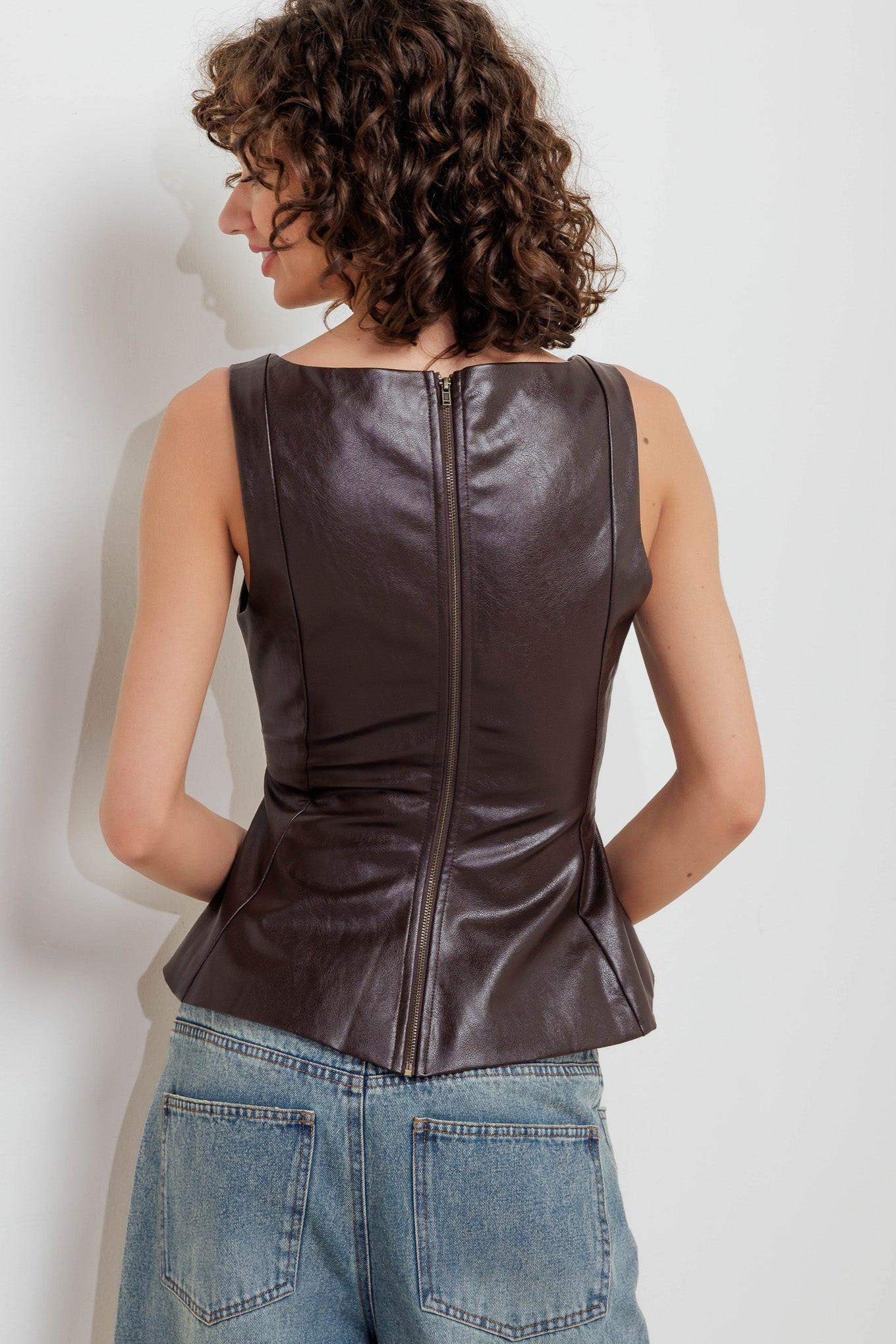 URBAN CHIC MINIMALISM FAUX LEATHER TOP - Flying Tomato - Flyclothing LLC