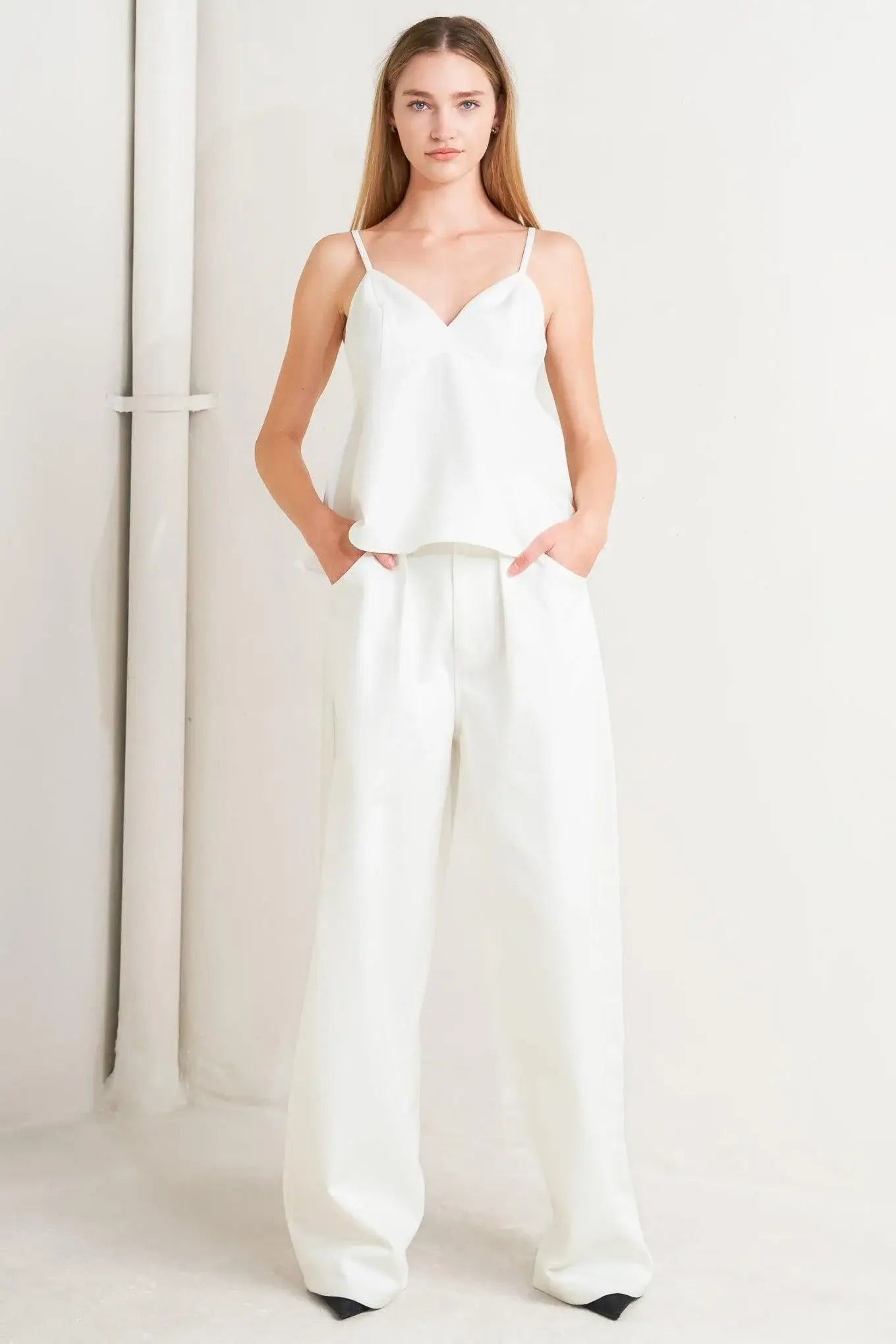 MINIMAL MOOD WOVEN CAMI TOP - Flying Tomato - Flyclothing LLC