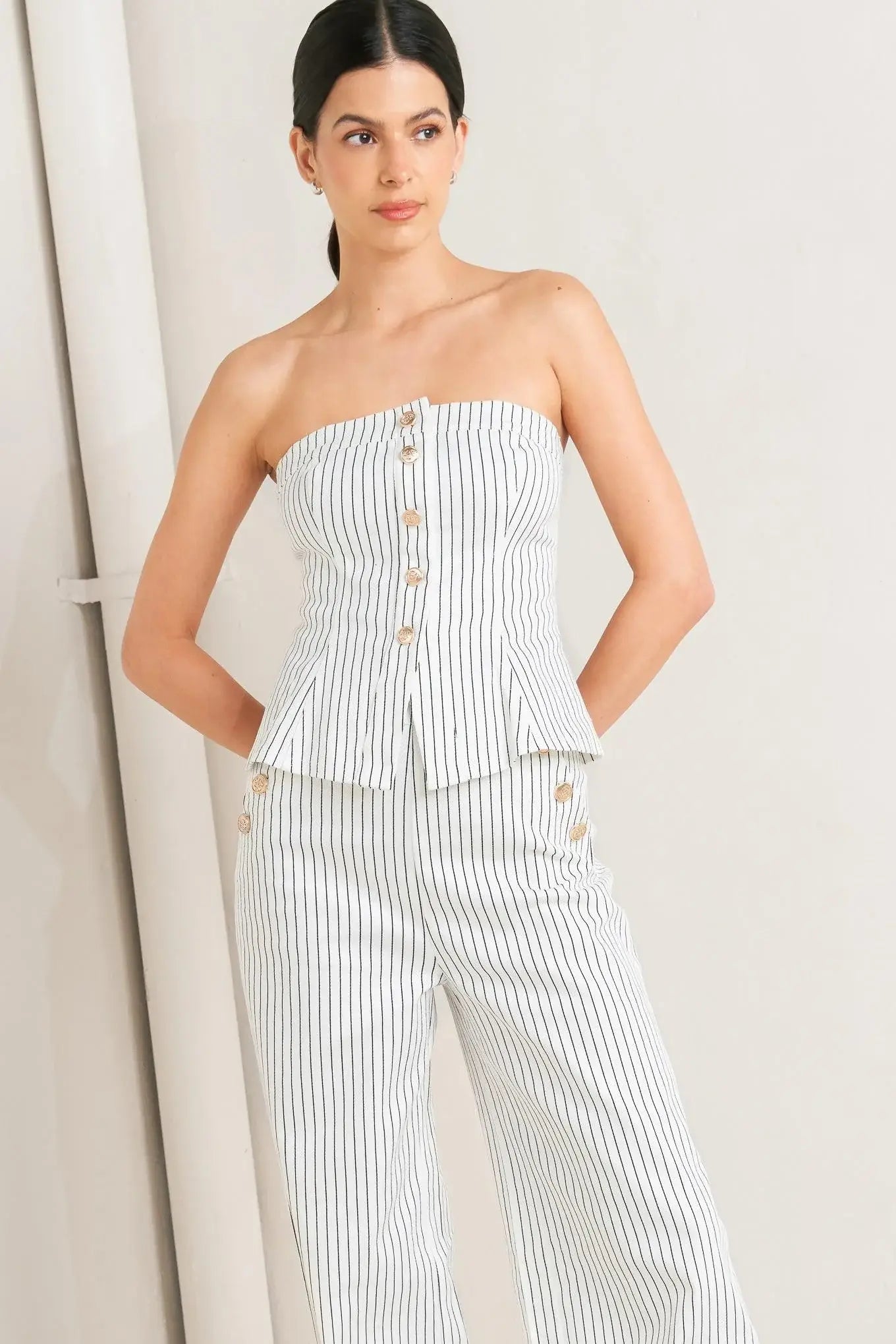 EFFORTLESS FORM STRIPE WOVEN TWILL TOP - Flying Tomato - Flyclothing LLC