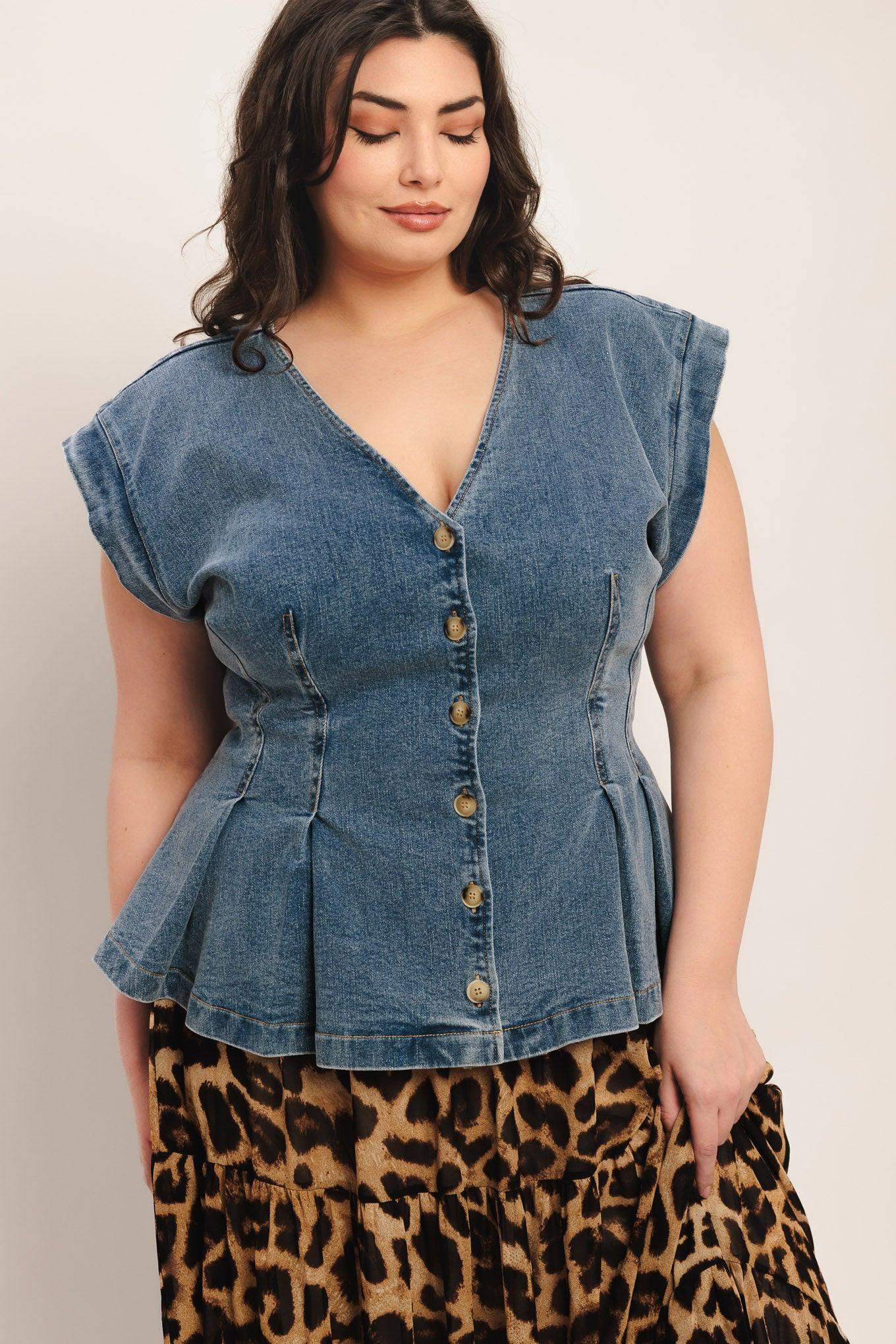 NO SECOND THOUGHT WASHED DENIM TOP - Flying Tomato - Flyclothing LLC