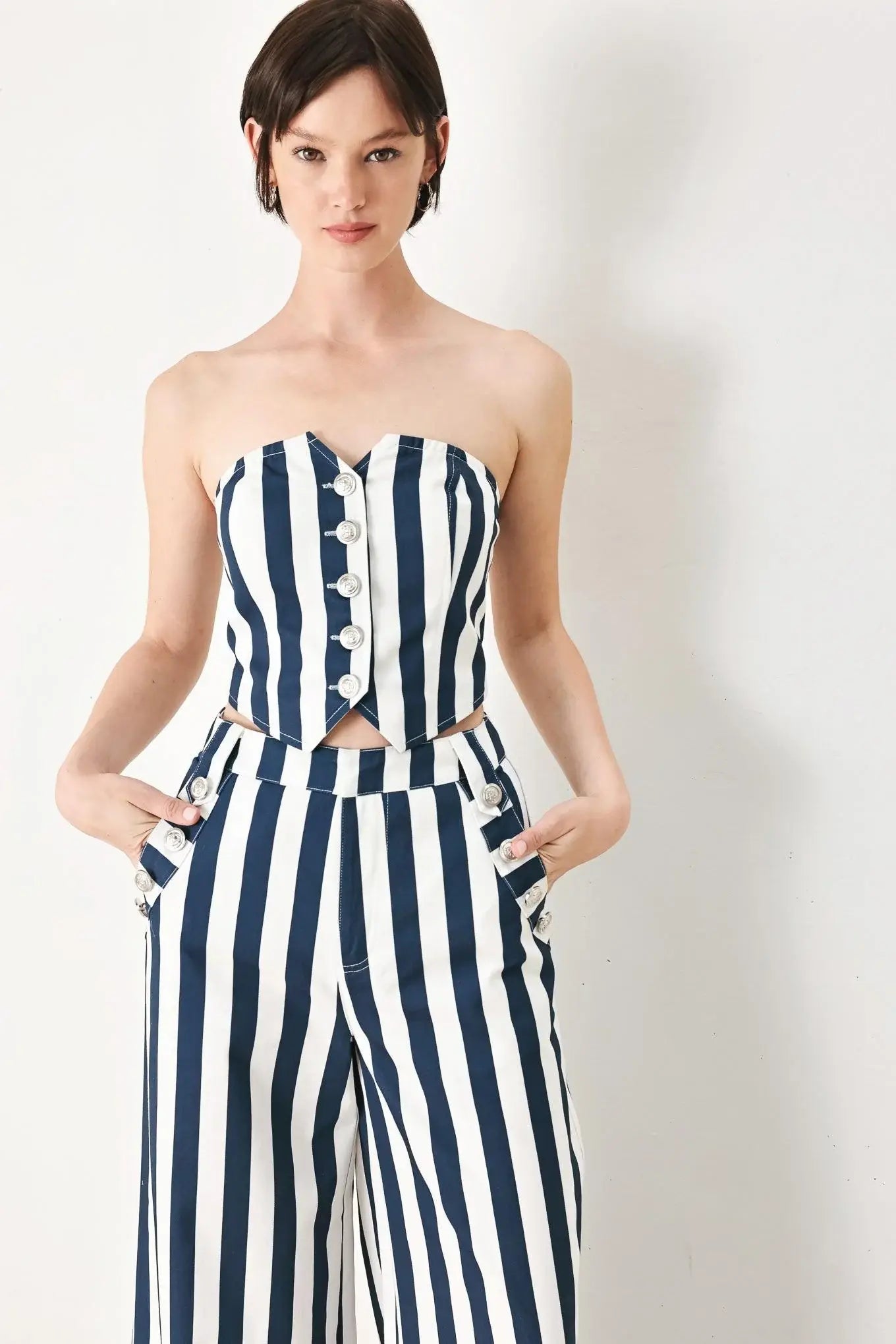 NAVY BLOSSOM WOVEN TUBE TOP - Flying Tomato - Flyclothing LLC