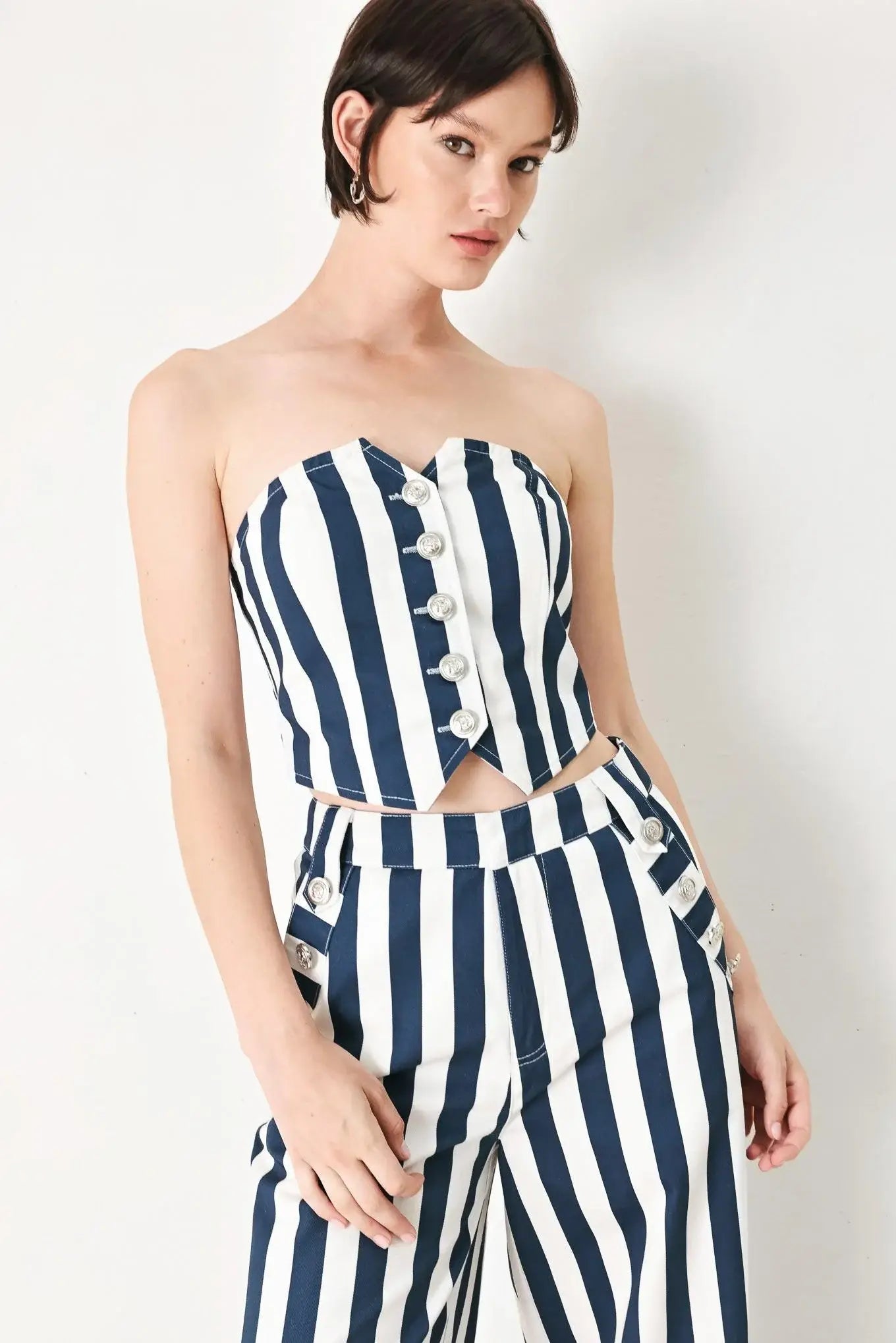 NAVY BLOSSOM WOVEN TUBE TOP - Flying Tomato - Flyclothing LLC