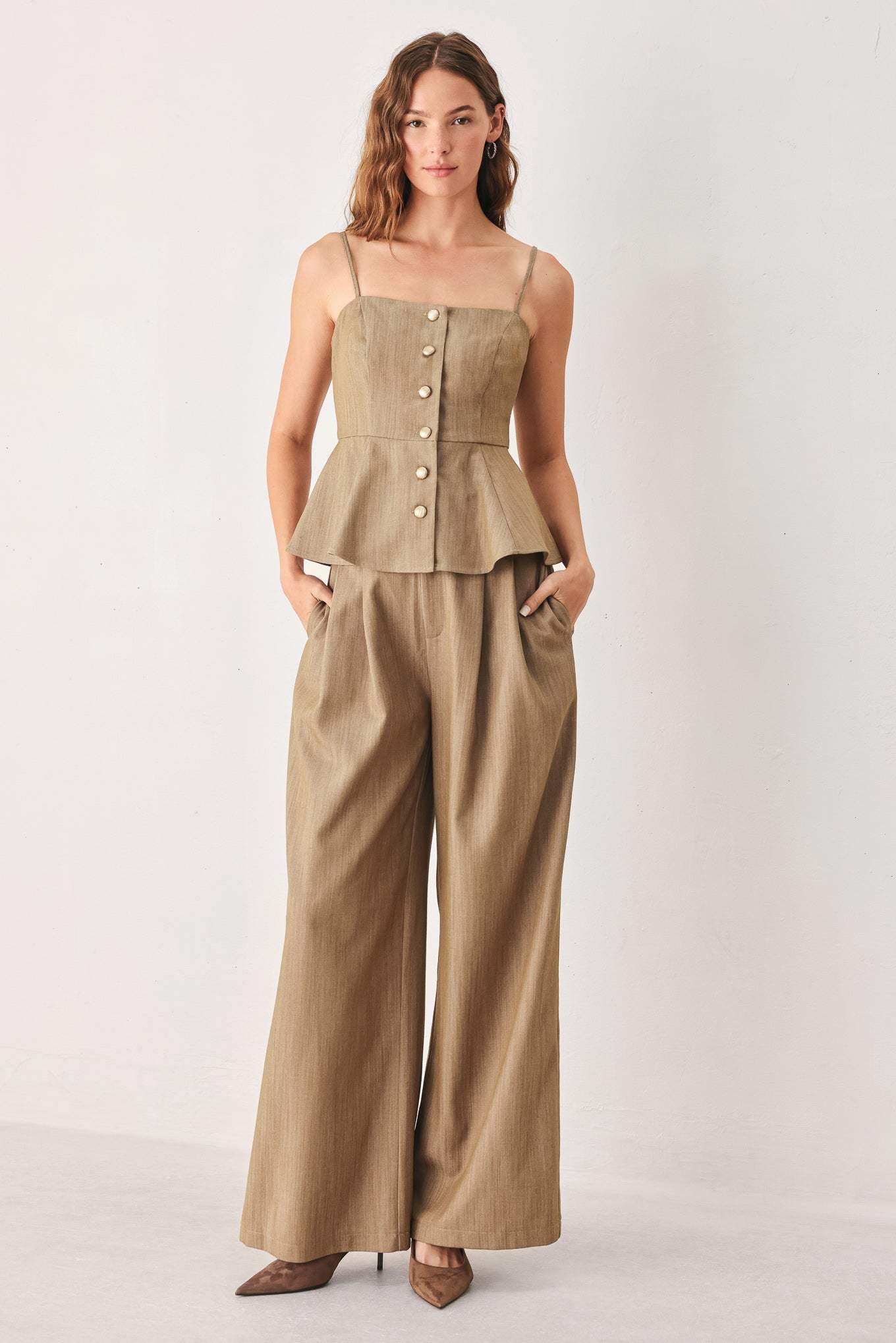 STONEWASH RELAXED WOVEN TOP