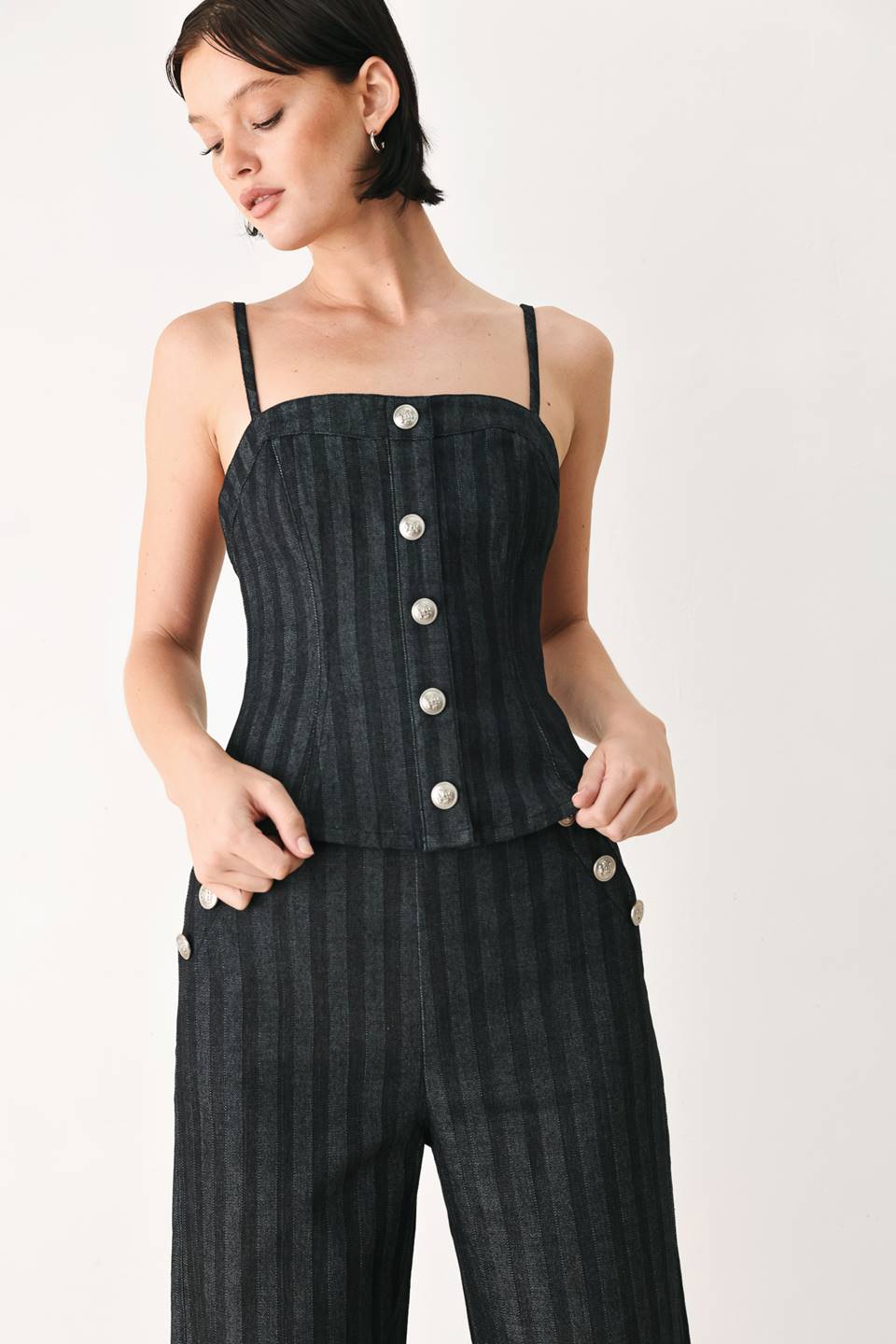 GRAPHITE CITY WOVEN TOP