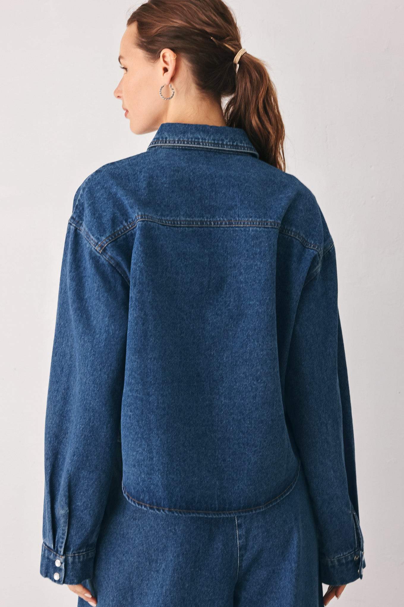 BLUE ECHO PLEATED DENIM JACKET - Flying Tomato - Flyclothing LLC