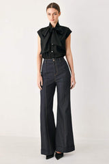 MODERN STATEMENT BOW WOVEN TOP