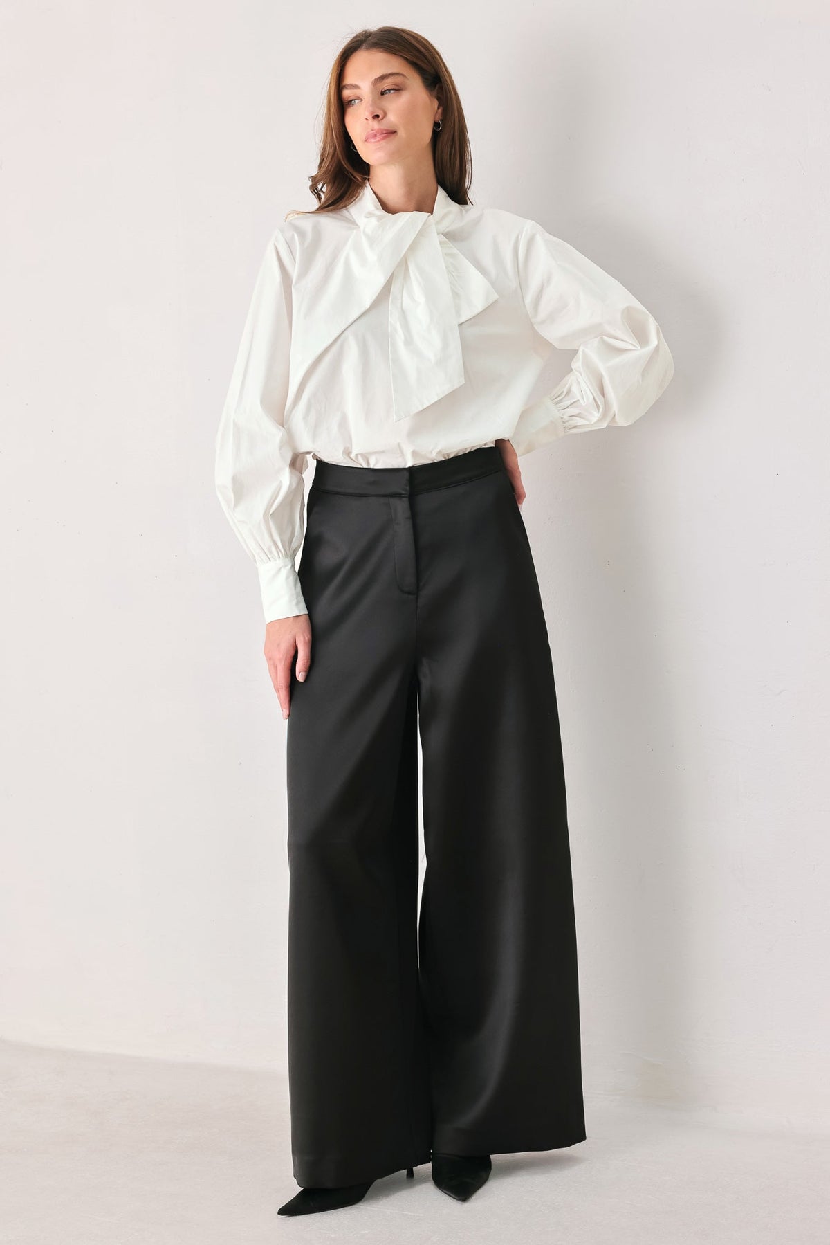IVORY IMPACT OFF WHITE ASYMMETRICAL TIE-NECK PUFF-SLEEVE TOP - Flying Tomato - Flyclothing LLC