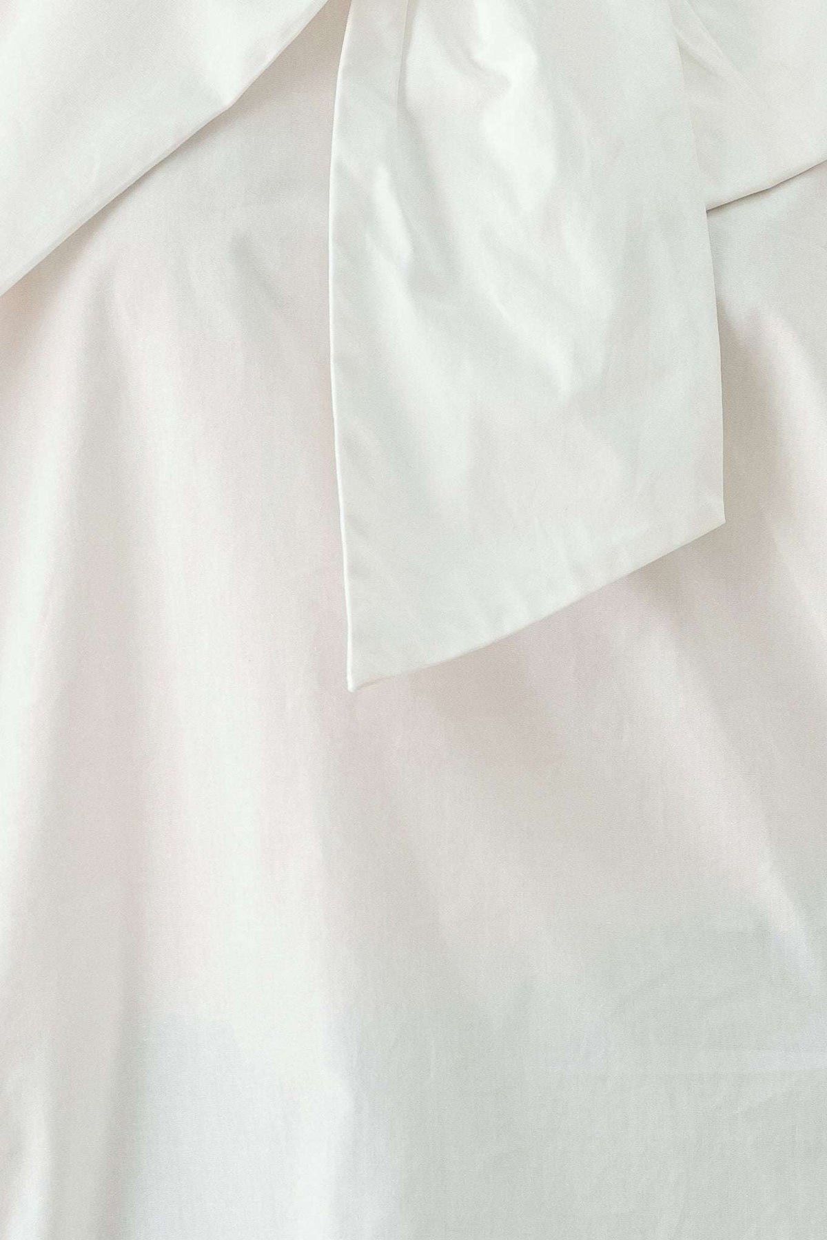 IVORY IMPACT OFF WHITE ASYMMETRICAL TIE-NECK PUFF-SLEEVE TOP - Flying Tomato - Flyclothing LLC