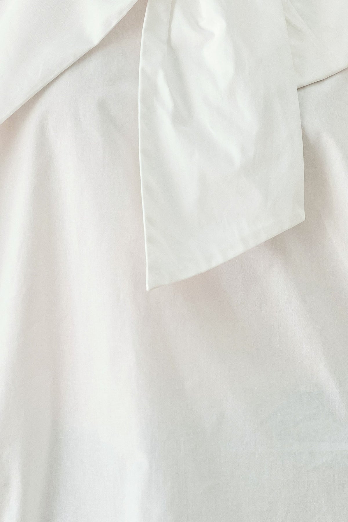 IVORY IMPACT OFF WHITE ASYMMETRICAL TIE-NECK PUFF-SLEEVE TOP - Flying Tomato - Flyclothing LLC
