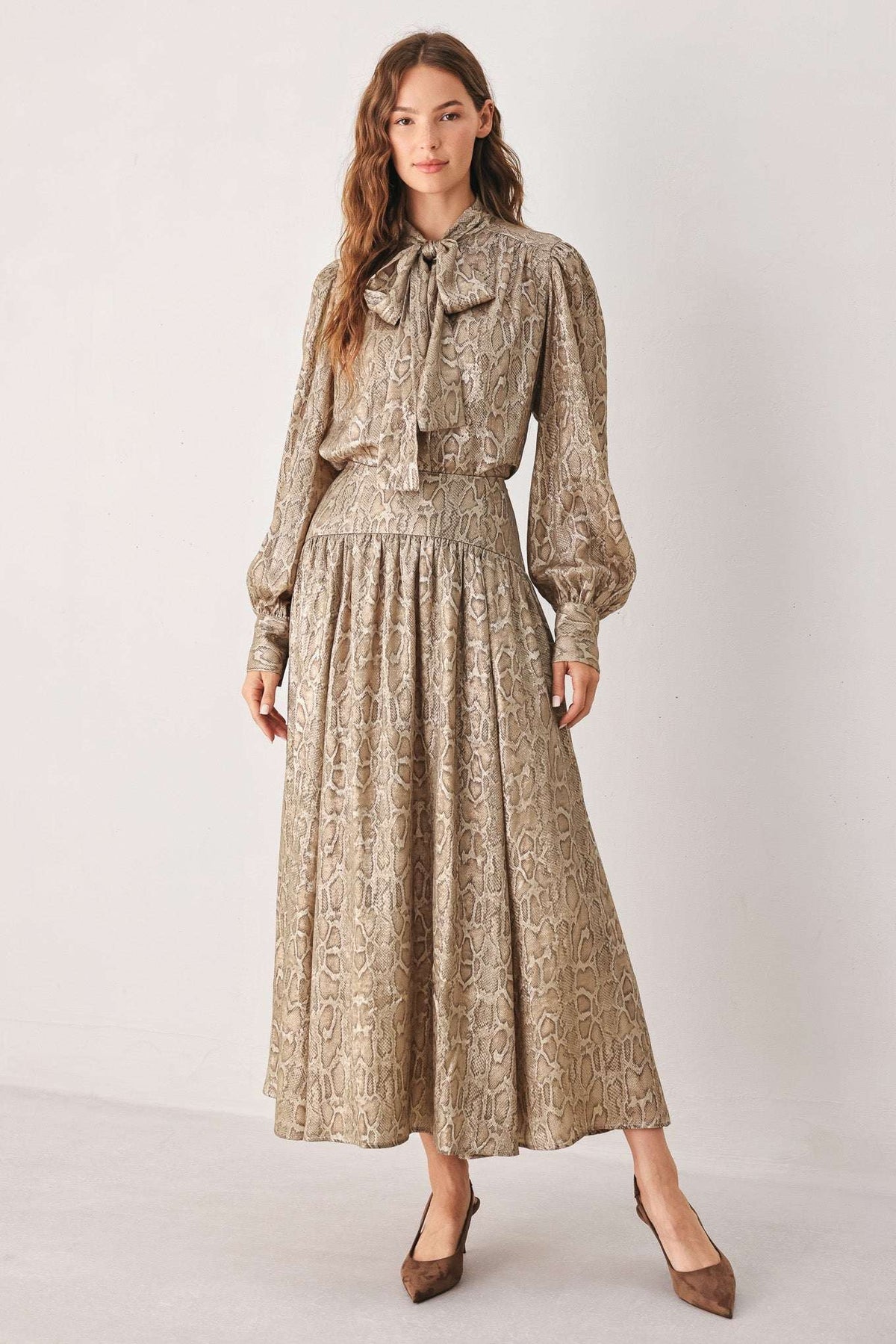 SERPENTINE TAUPE SNAKESKIN WOVEN TOP - Flying Tomato - Flyclothing LLC
