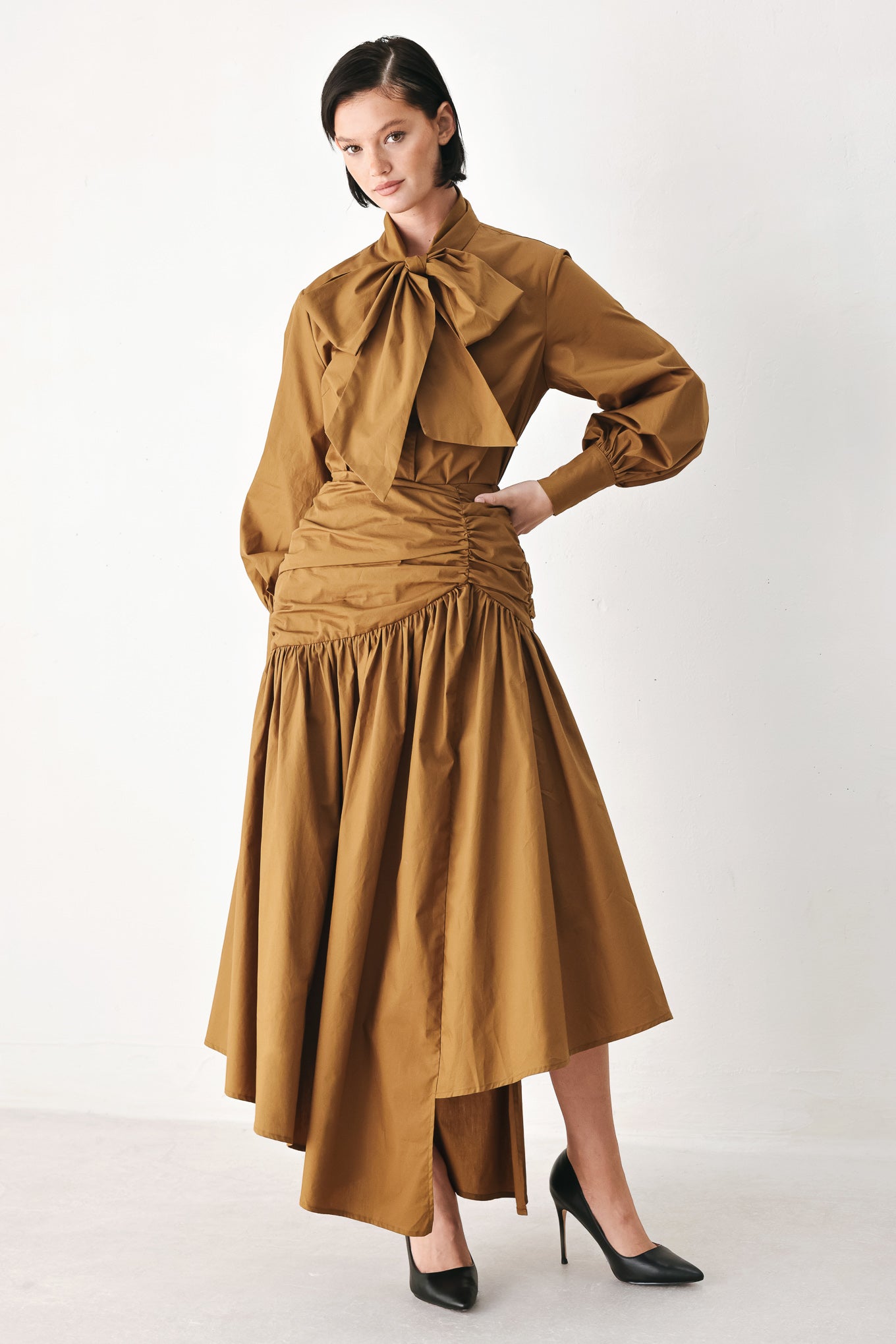 GOLDEN BROWN CASCADE WOVEN TOP