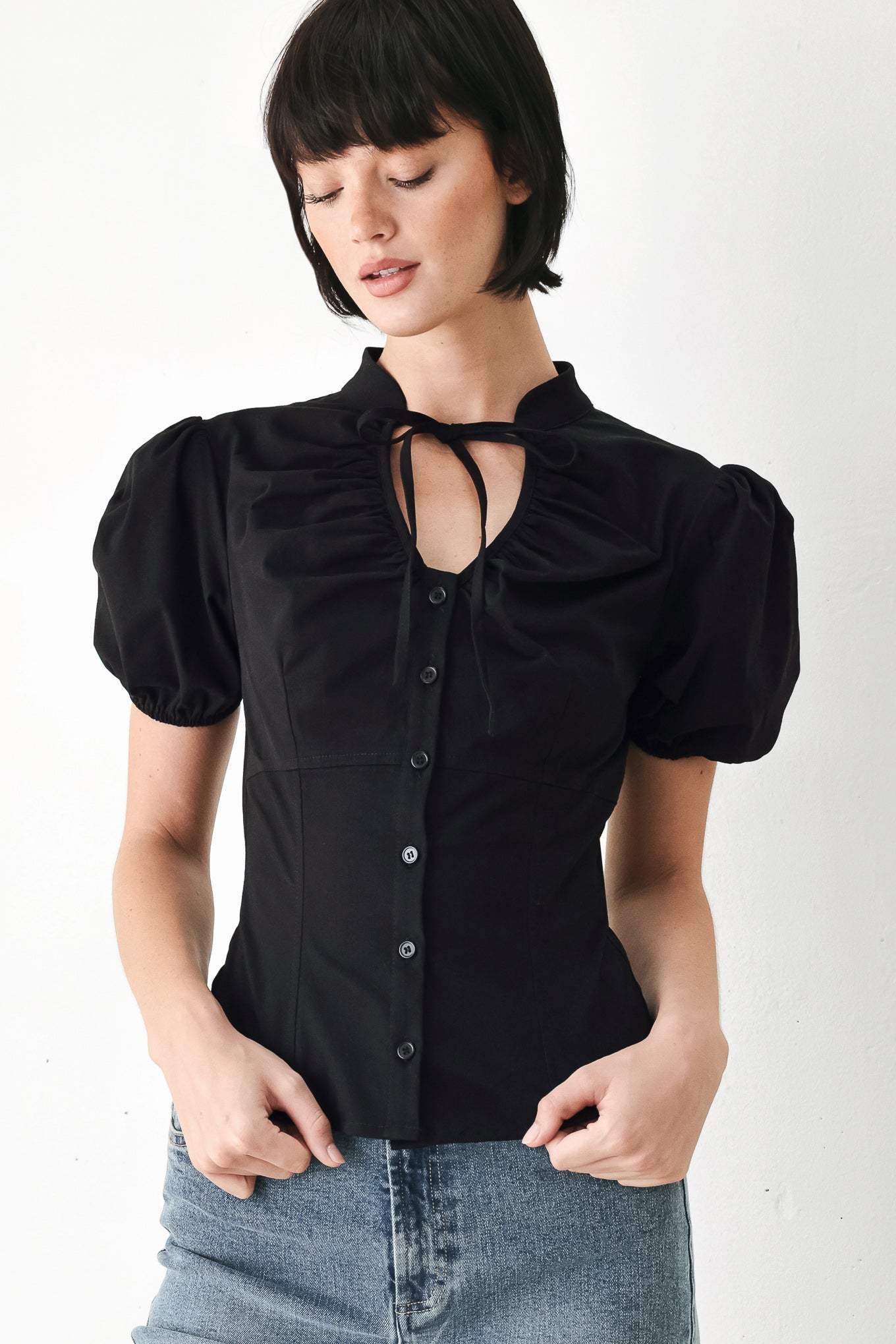 WHITE ROSE DAYDREAM WOVEN TOP - Flying Tomato - Flyclothing LLC
