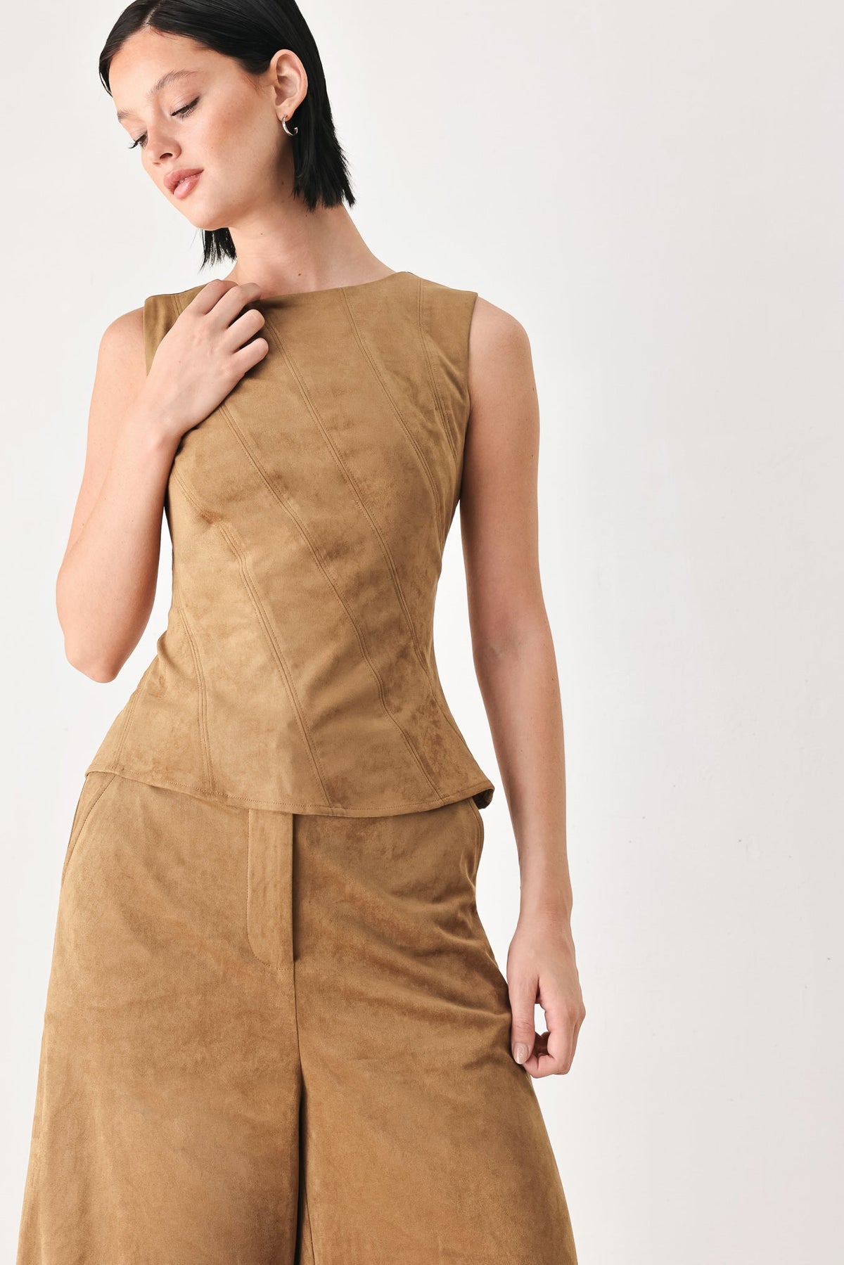 DESERT MOD CAMEL FAUX SUEDE SLEEVELESS TOP - Flying Tomato - Flyclothing LLC