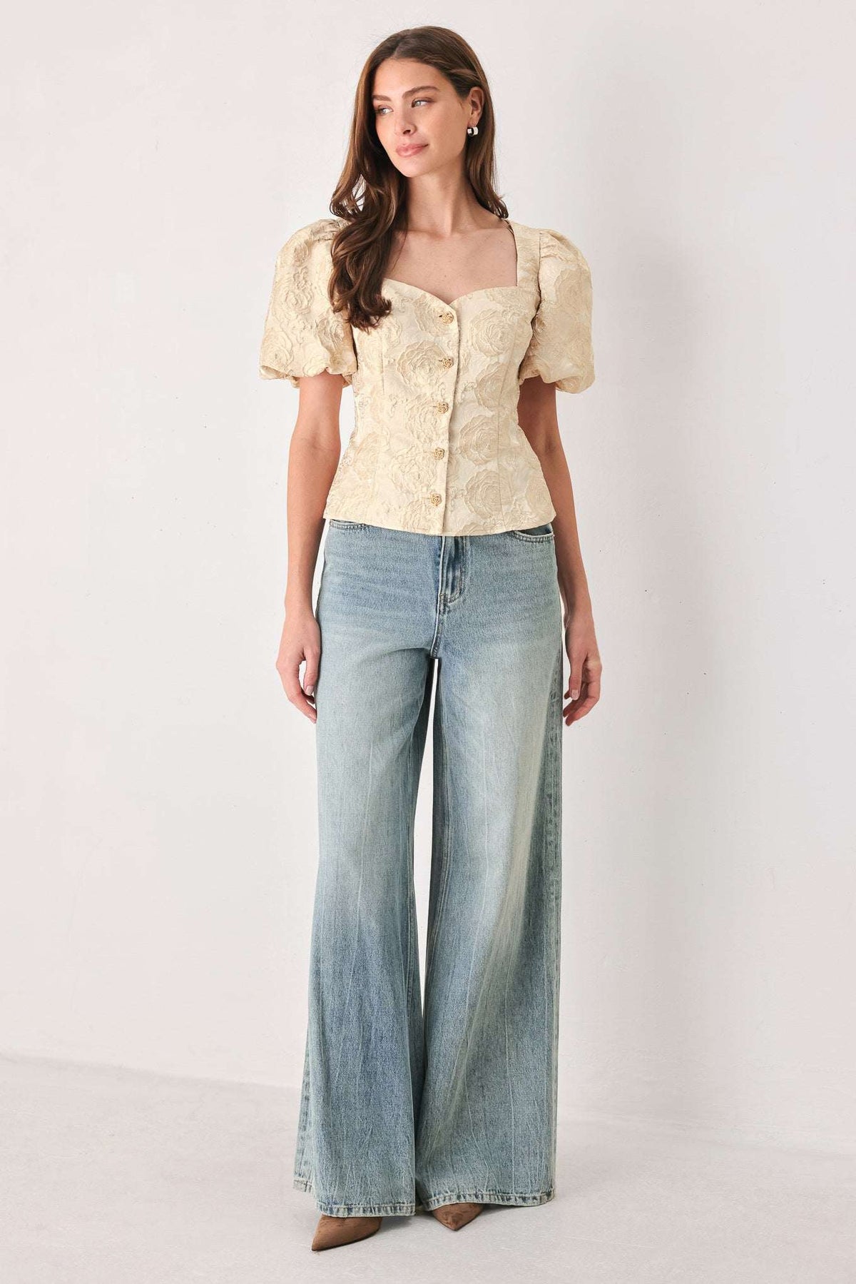 GOLDEN PORTRAIT GOLD TEXTURED PUFF-SLEEVE PEPLUM TOP - Flying Tomato - Flyclothing LLC