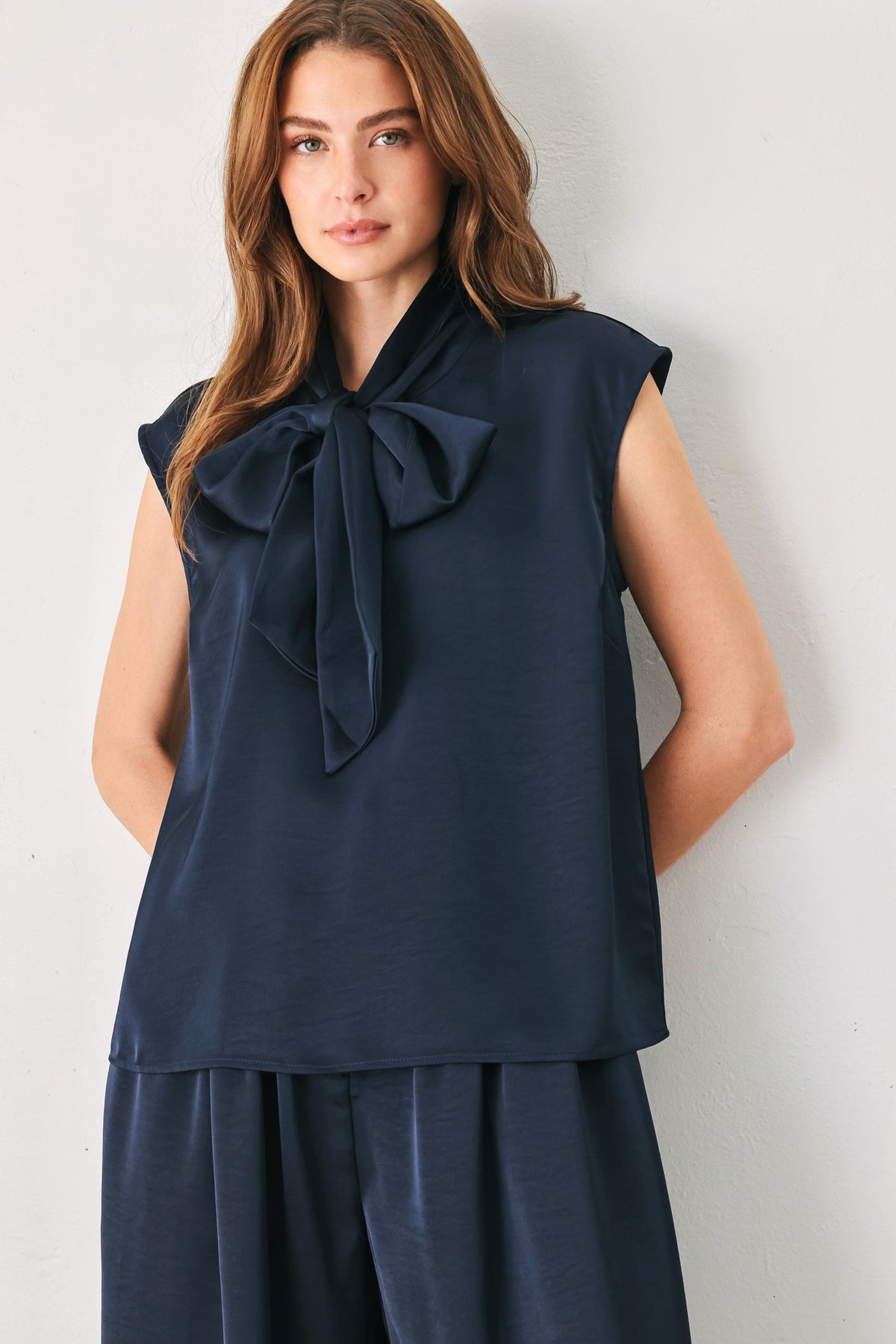 NAVY KNOT NAVY TIE-FRONT SLEEVELESS TOP - Flying Tomato - Flyclothing LLC