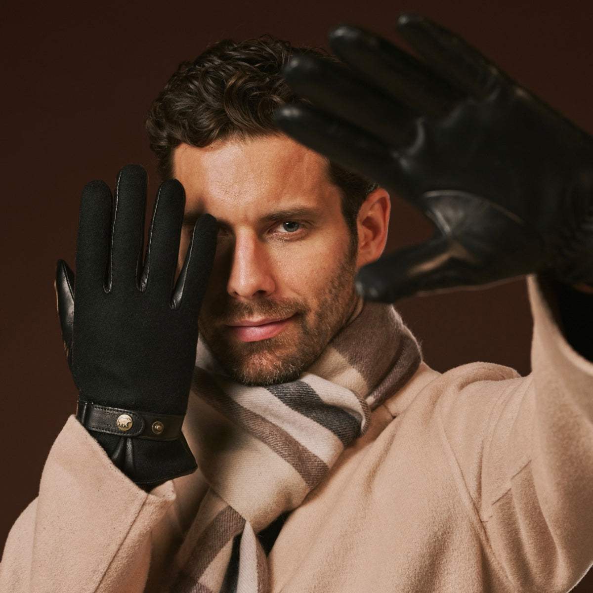 Fabrizio (black) – Tweed men's gloves with touchscreen capability and adjustable snap button - Leather Gloves Online - Flyclothing LLC