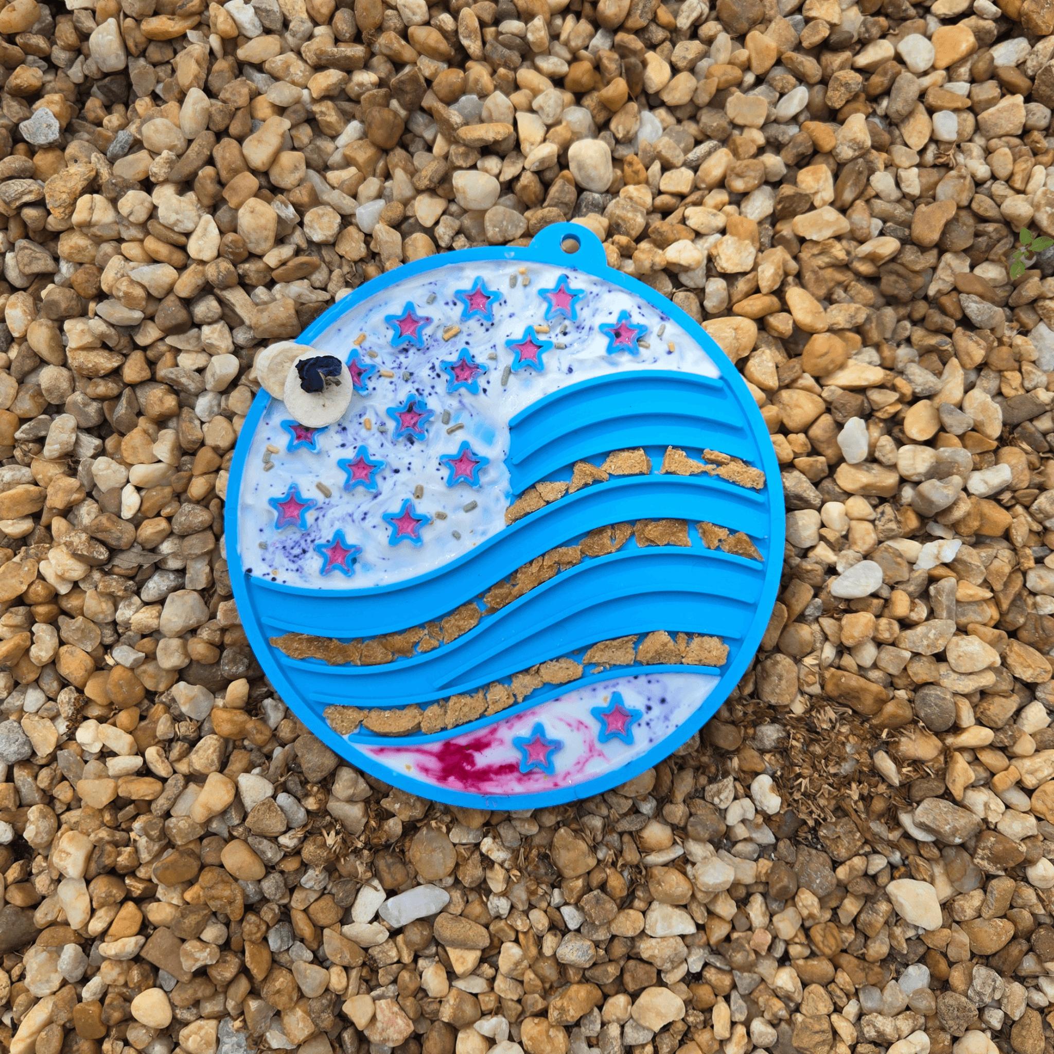 Dog Lick Mats with Suction Cups - Farm To Pet - Flyclothing LLC