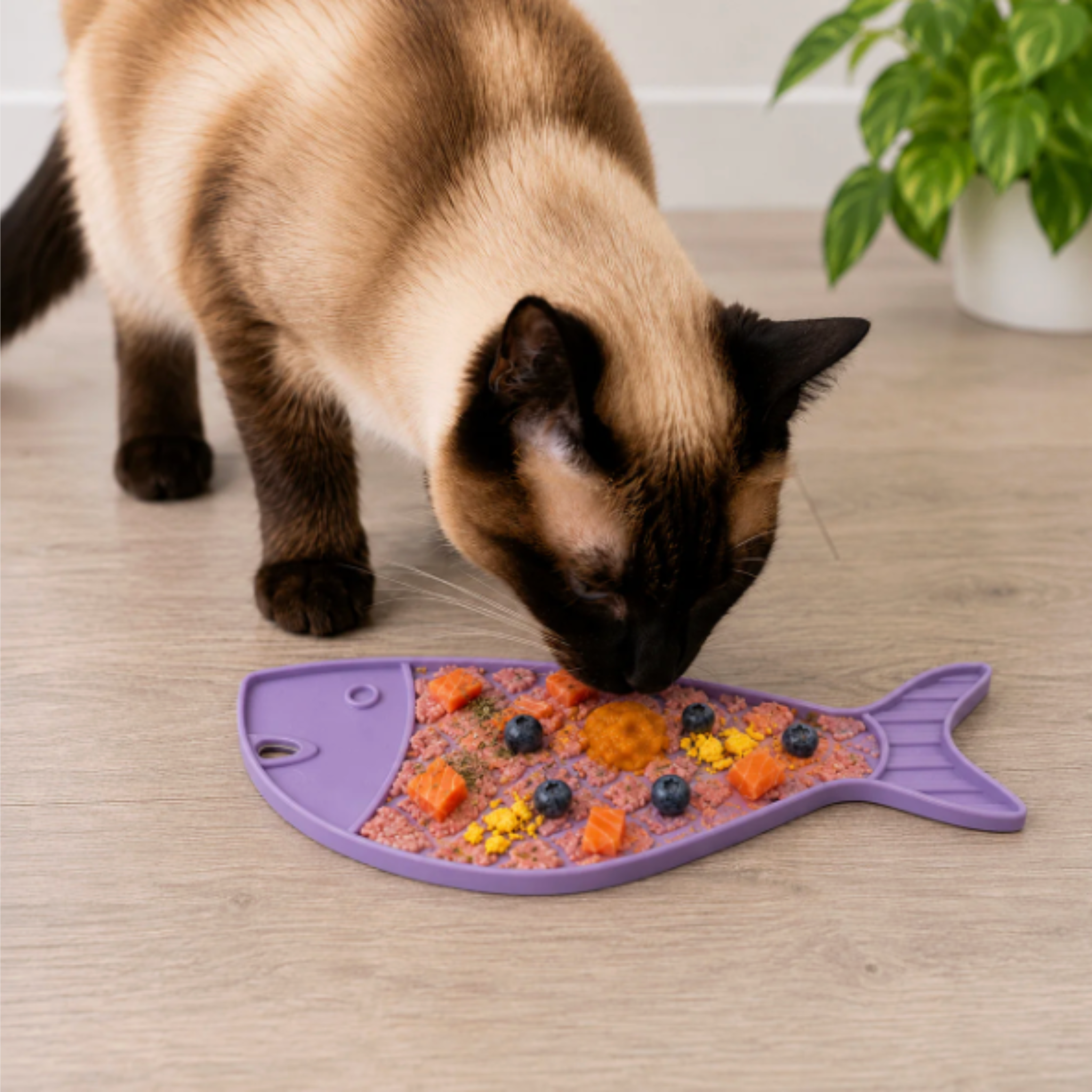Lick Mats for Cats and Small Dogs - Farm To Pet - Flyclothing LLC