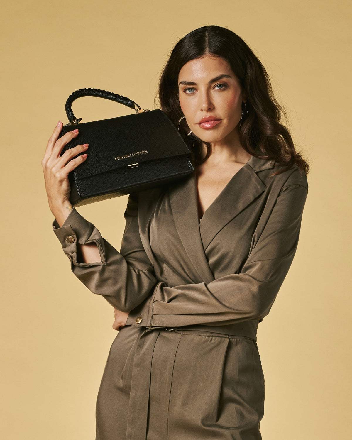 Federica (black) - Italian calf leather women's crossbody bag (with shoulder strap)