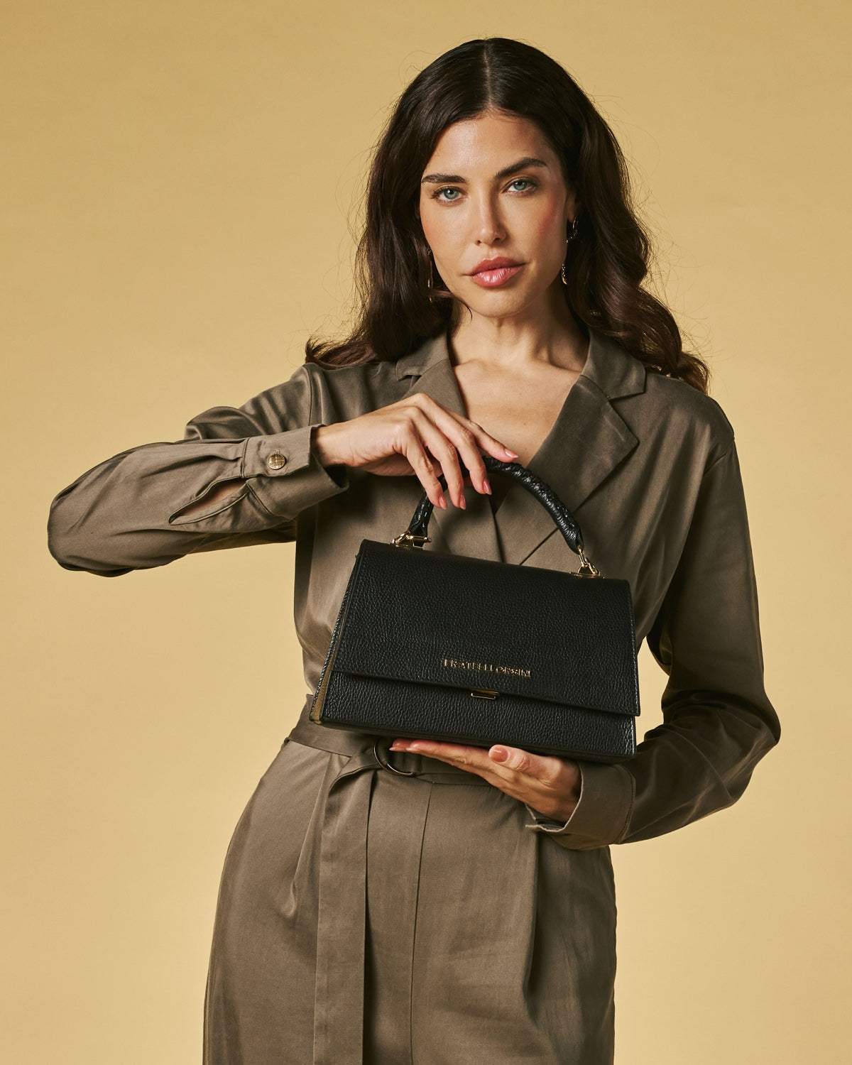 Federica (black) - Italian calf leather women's crossbody bag (with shoulder strap)
