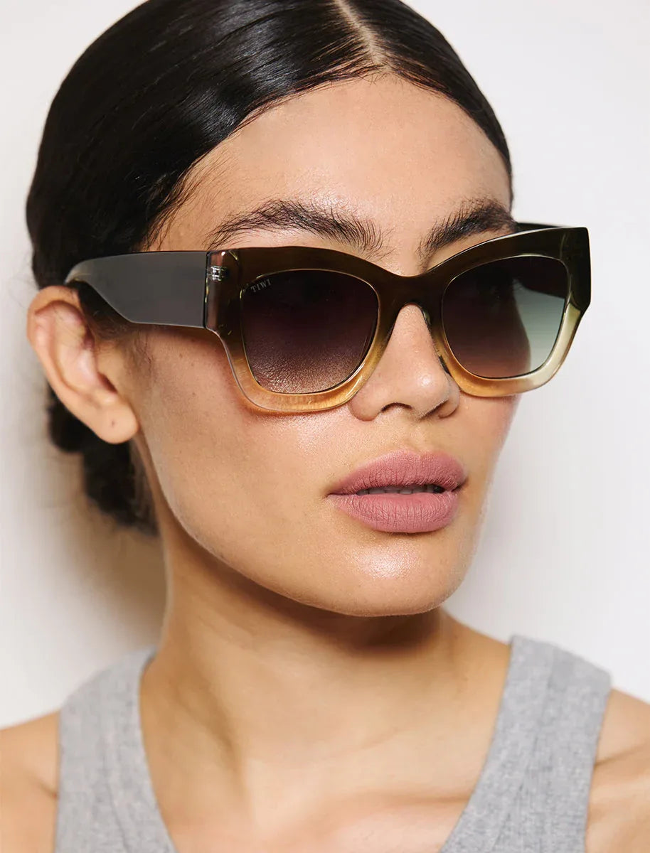 MAYFAIR - TIWI USA - Flyclothing LLC