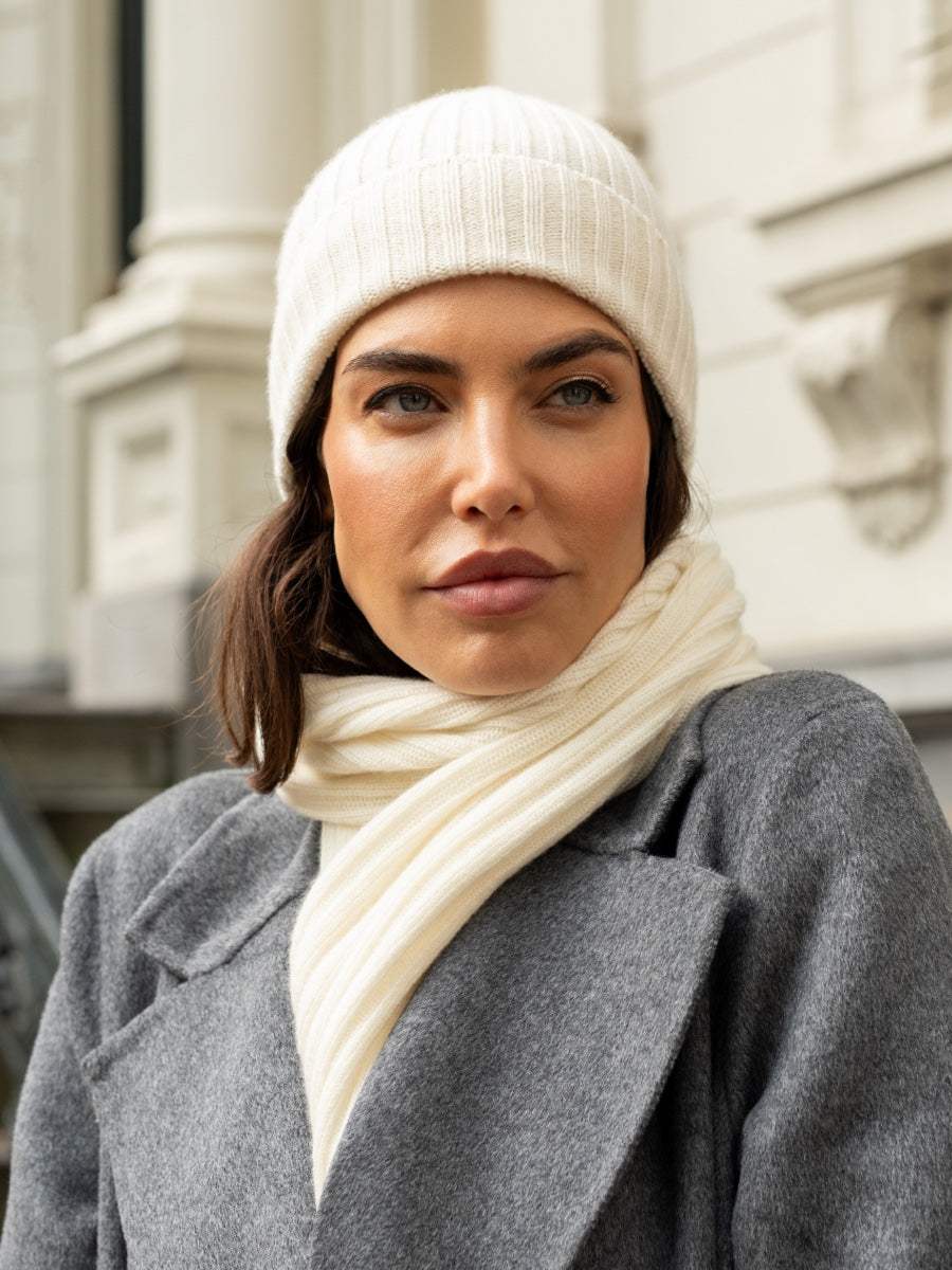 Milano (cream) - Italian 100% cashmere ribbed beanie (unisex)