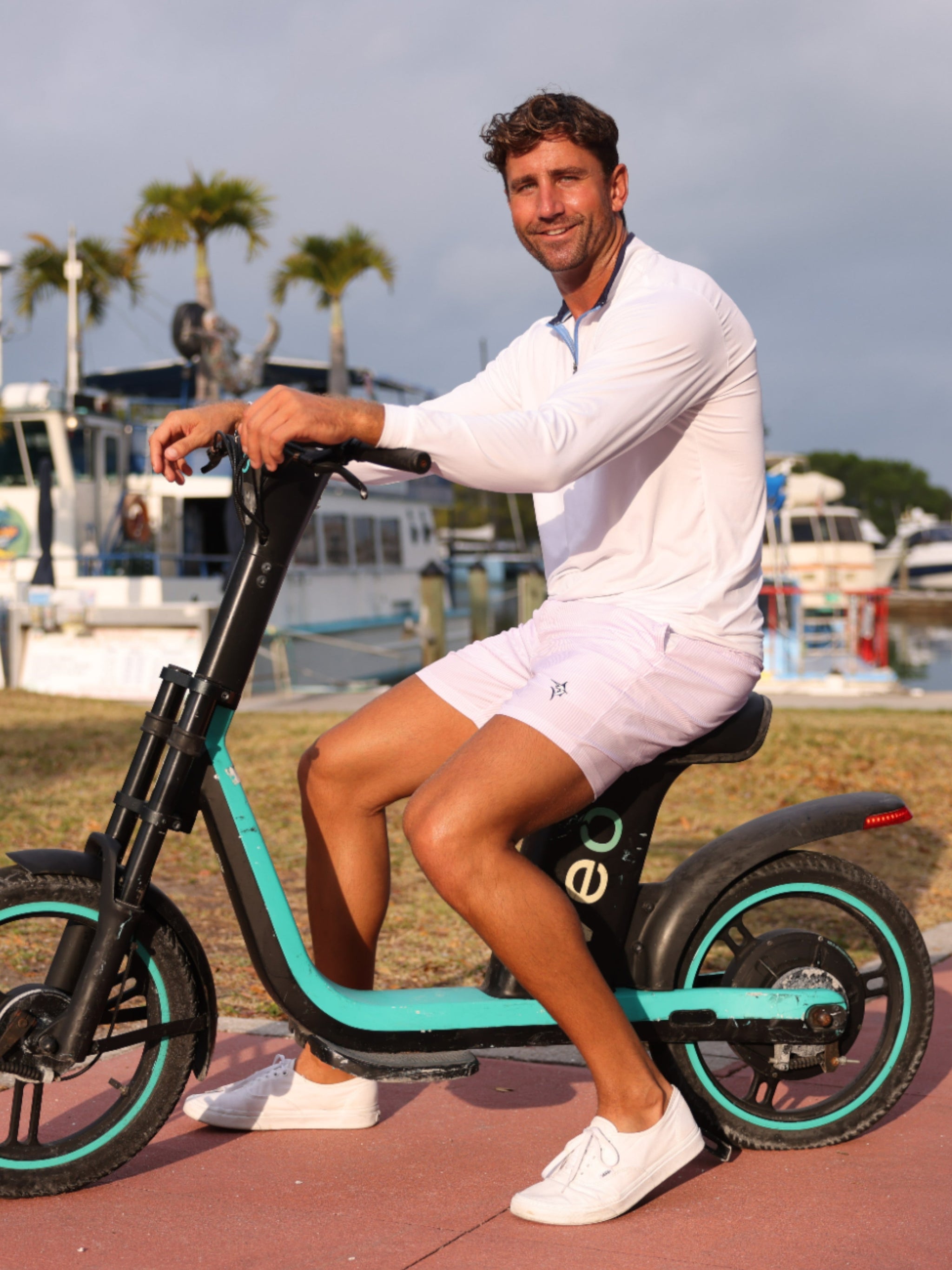 Freeport Short Effortless Performance - White Water Life - Flyclothing LLC