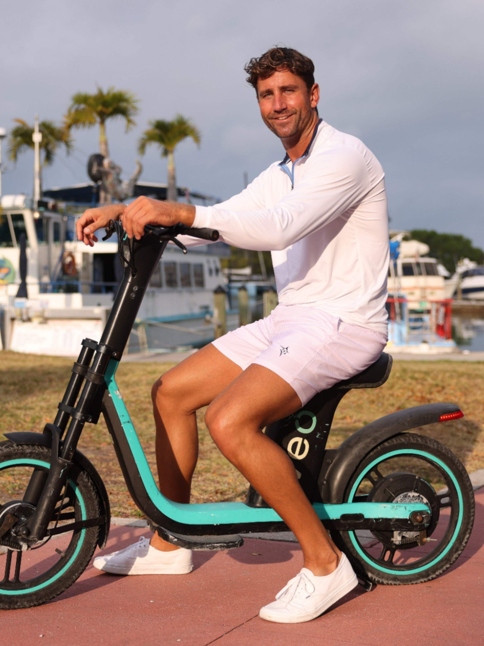 Freeport Short Effortless Performance - White Water Life - Flyclothing LLC
