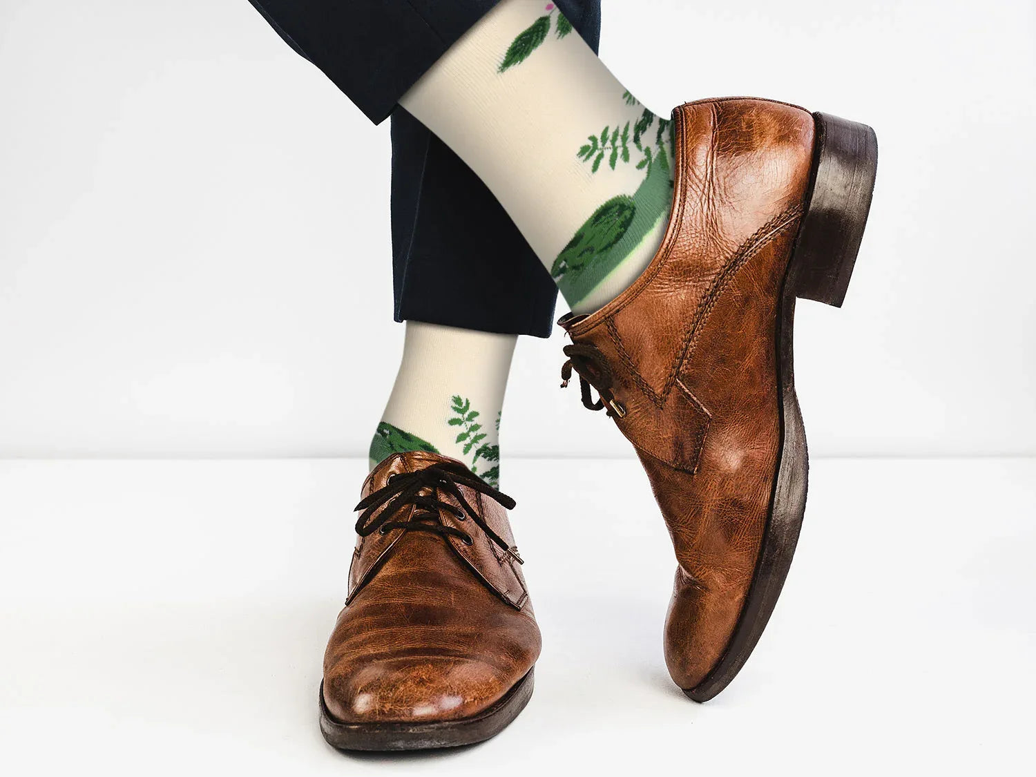 Frog and Wasp Socks - Comfy Cotton for Men & Women - Real Sic - Flyclothing LLC