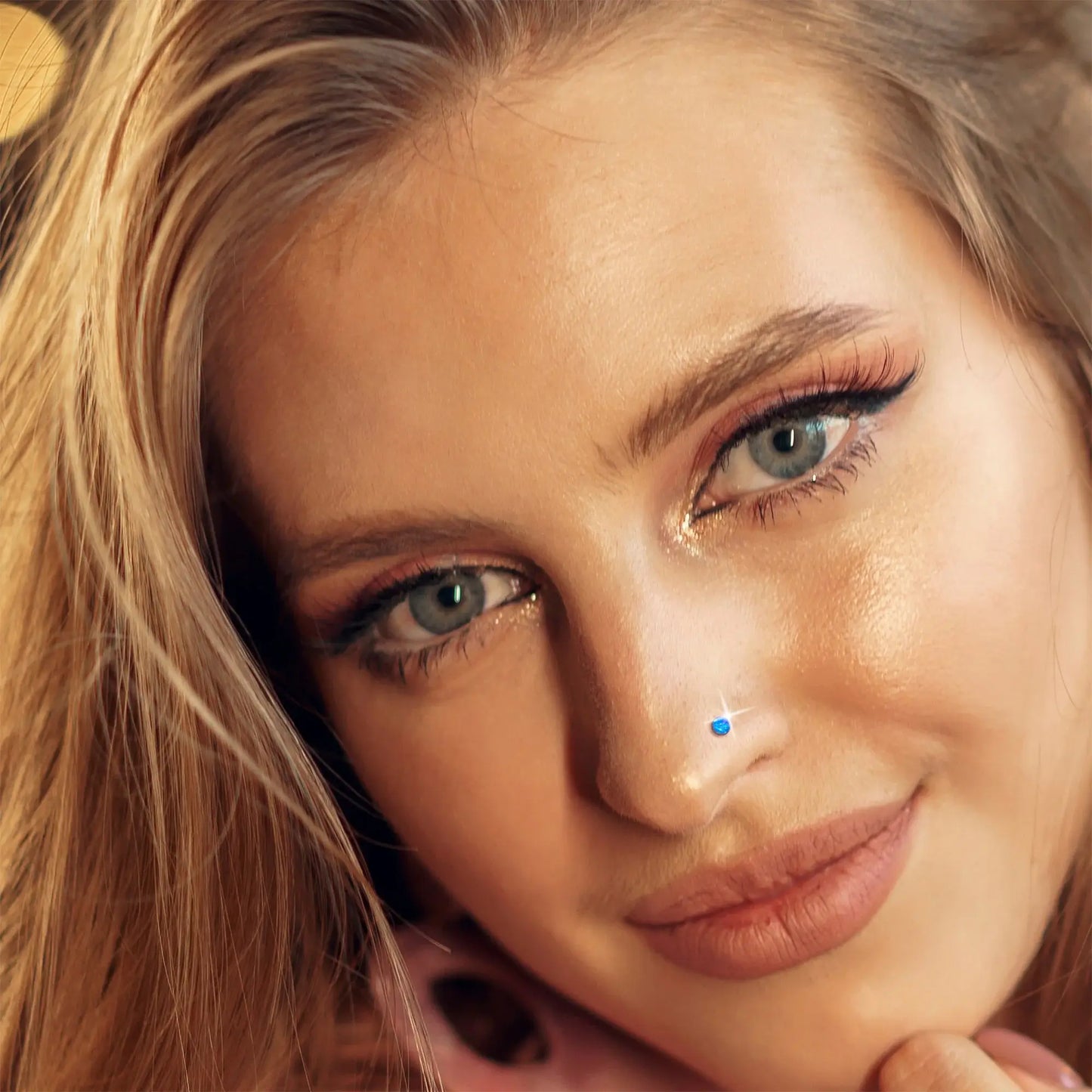 14k White Gold 2.5mm Blue Synthetic Opal Ball Nose Ring - BodyCandy - Flyclothing LLC