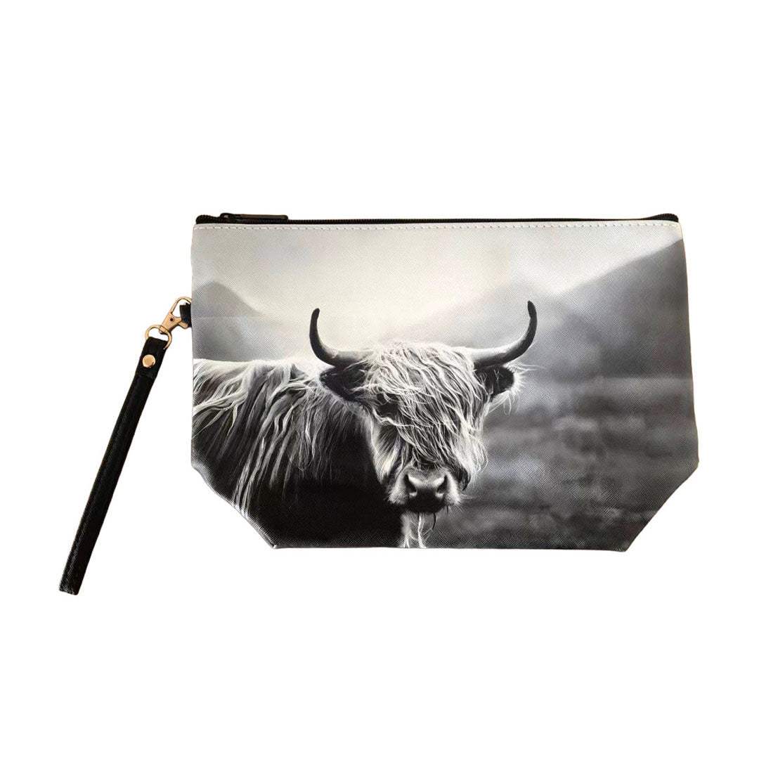 Awst Int'l West Highlanter Large Accessory Bag With Wristlet - Breeches.com - Flyclothing LLC