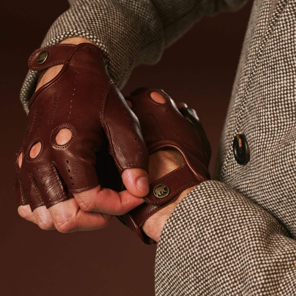 Giuseppe (brown) - Italian lambskin fingerless leather driving gloves - Leather Gloves Online - Flyclothing LLC