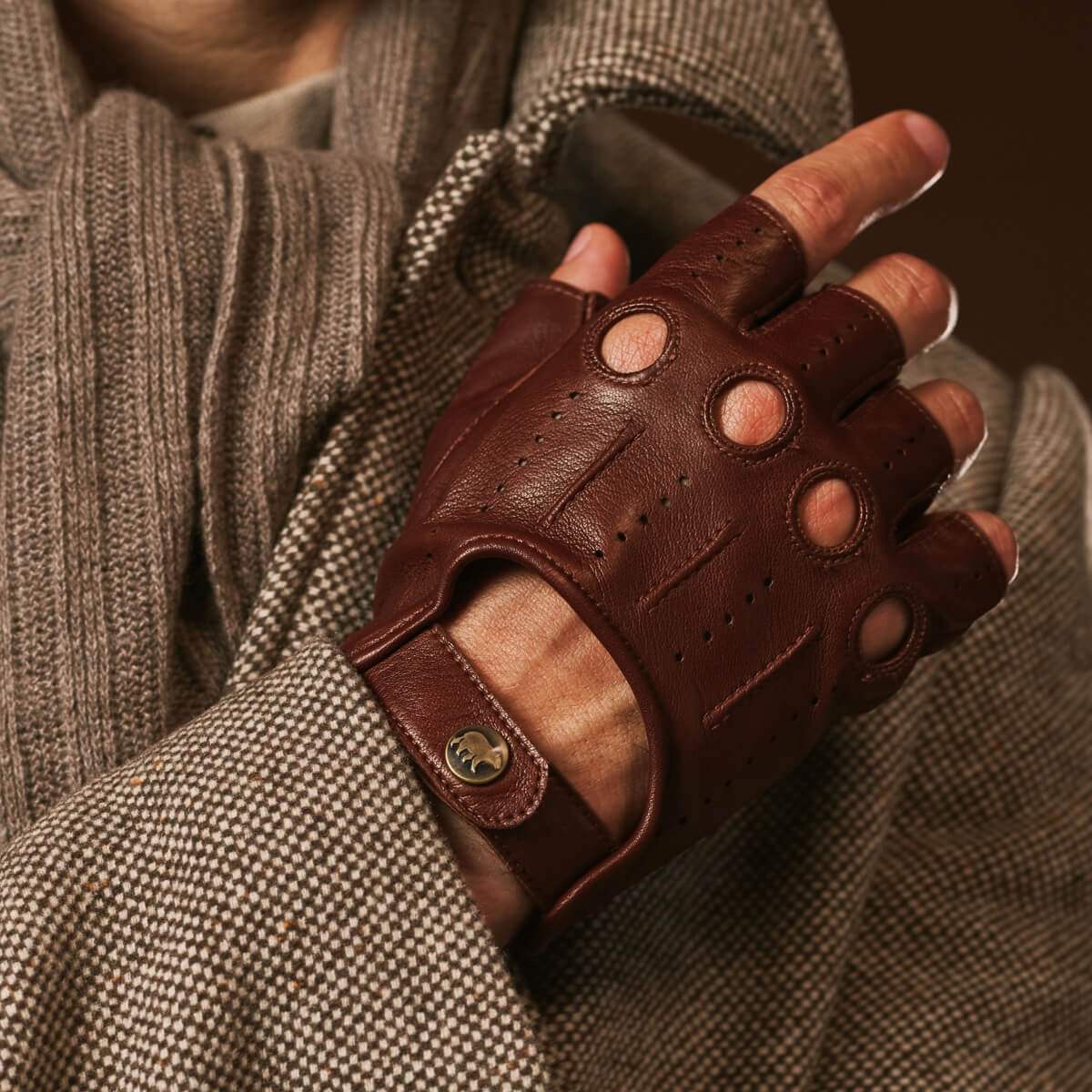 Giuseppe (brown) - Italian lambskin fingerless leather driving gloves - Leather Gloves Online - Flyclothing LLC