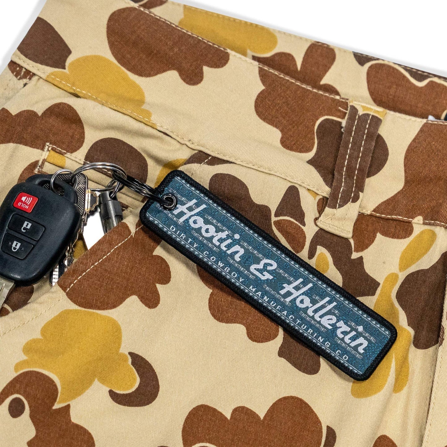 Hootin & Hollerin Flight Tag Keychain - DIRTY COWBOY USA - Flyclothing LLC
