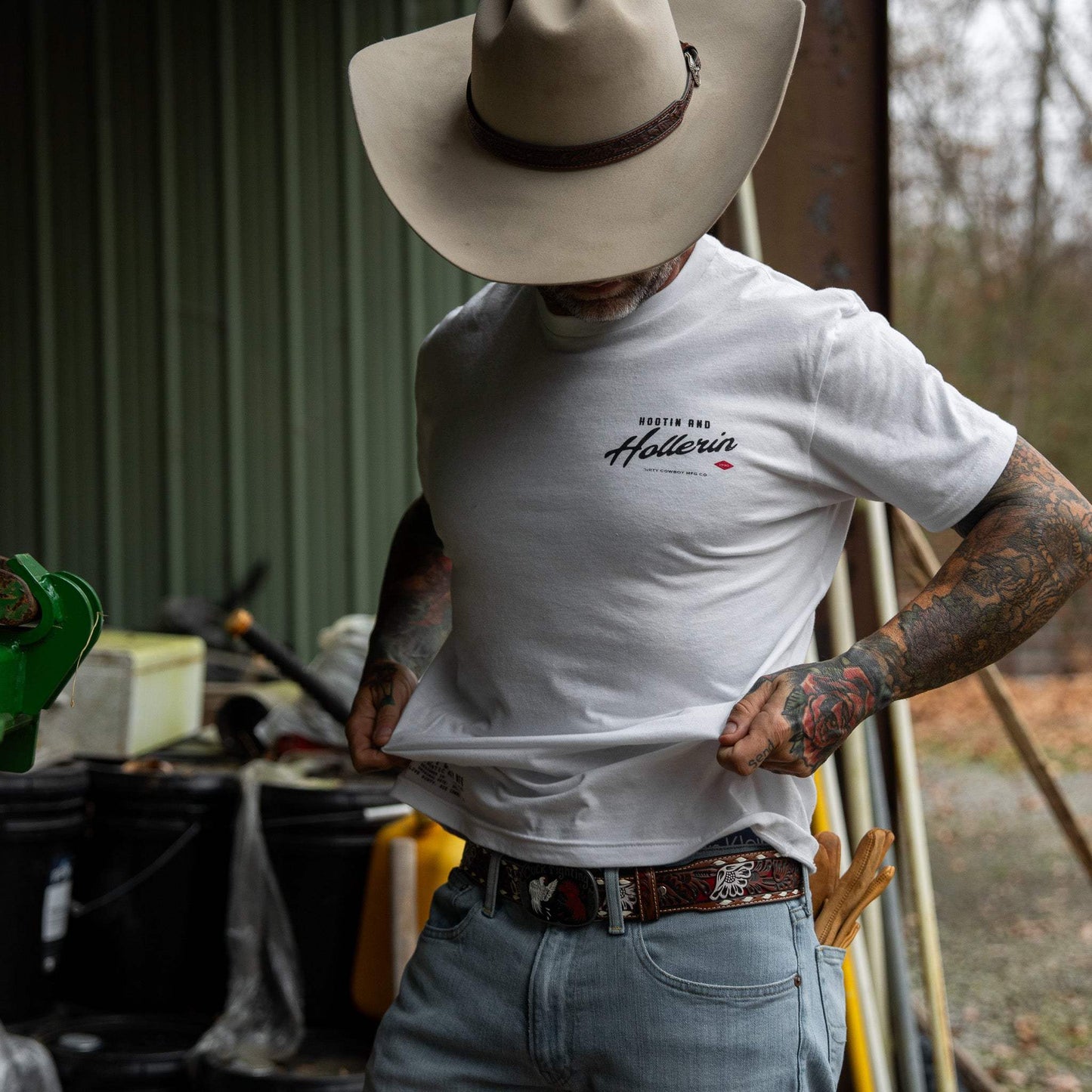 Hootin And Hollerin Men's T-Shirt - DIRTY COWBOY USA - Flyclothing LLC