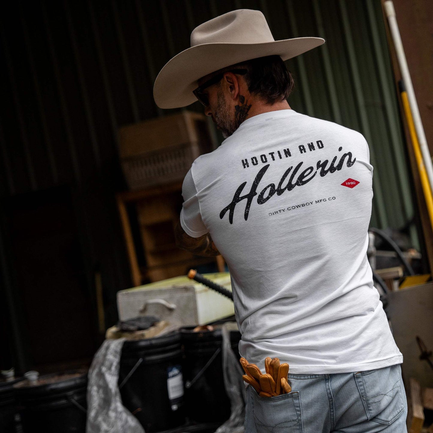 Hootin And Hollerin Men's T-Shirt - DIRTY COWBOY USA - Flyclothing LLC