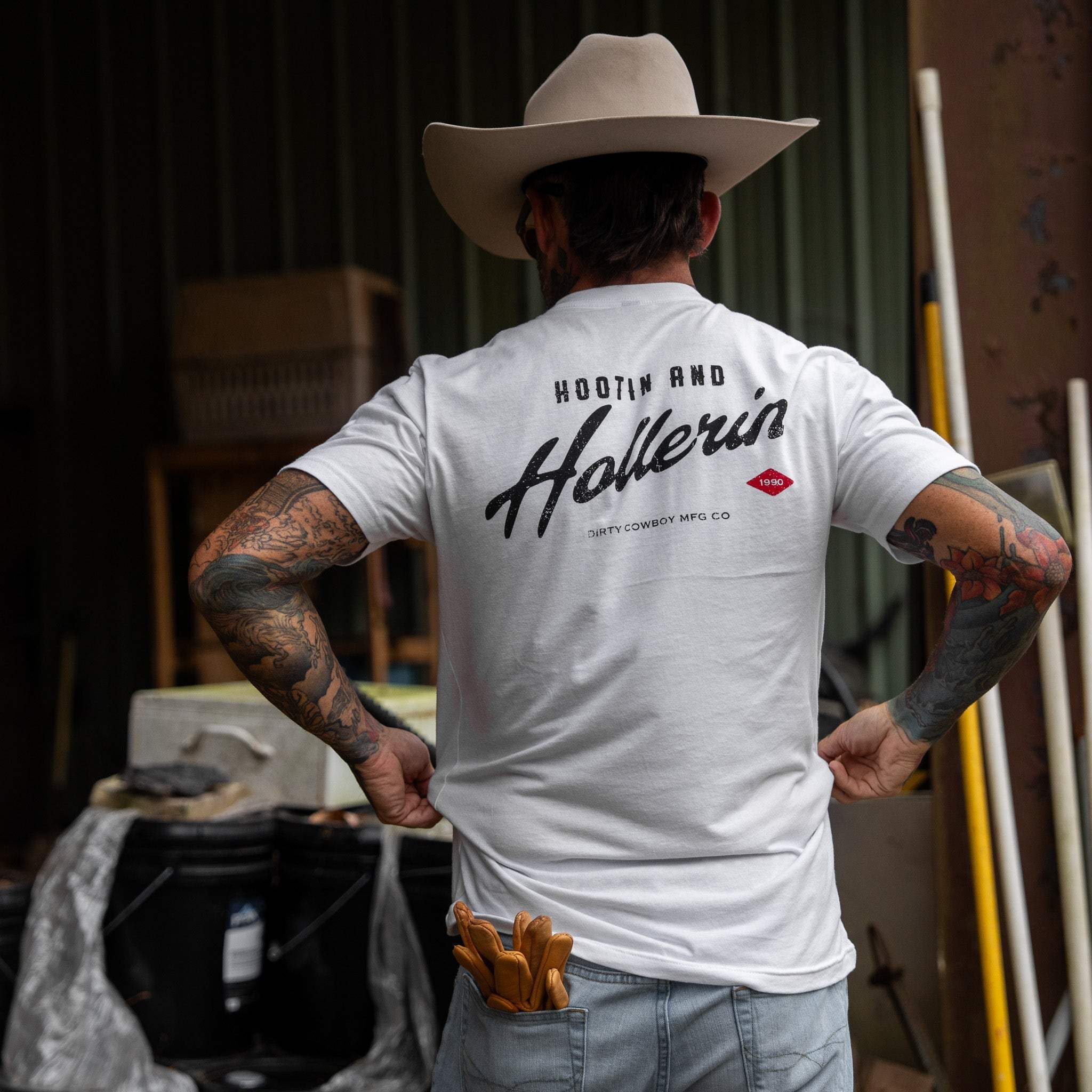 Hootin And Hollerin Men's T-Shirt - DIRTY COWBOY USA - Flyclothing LLC