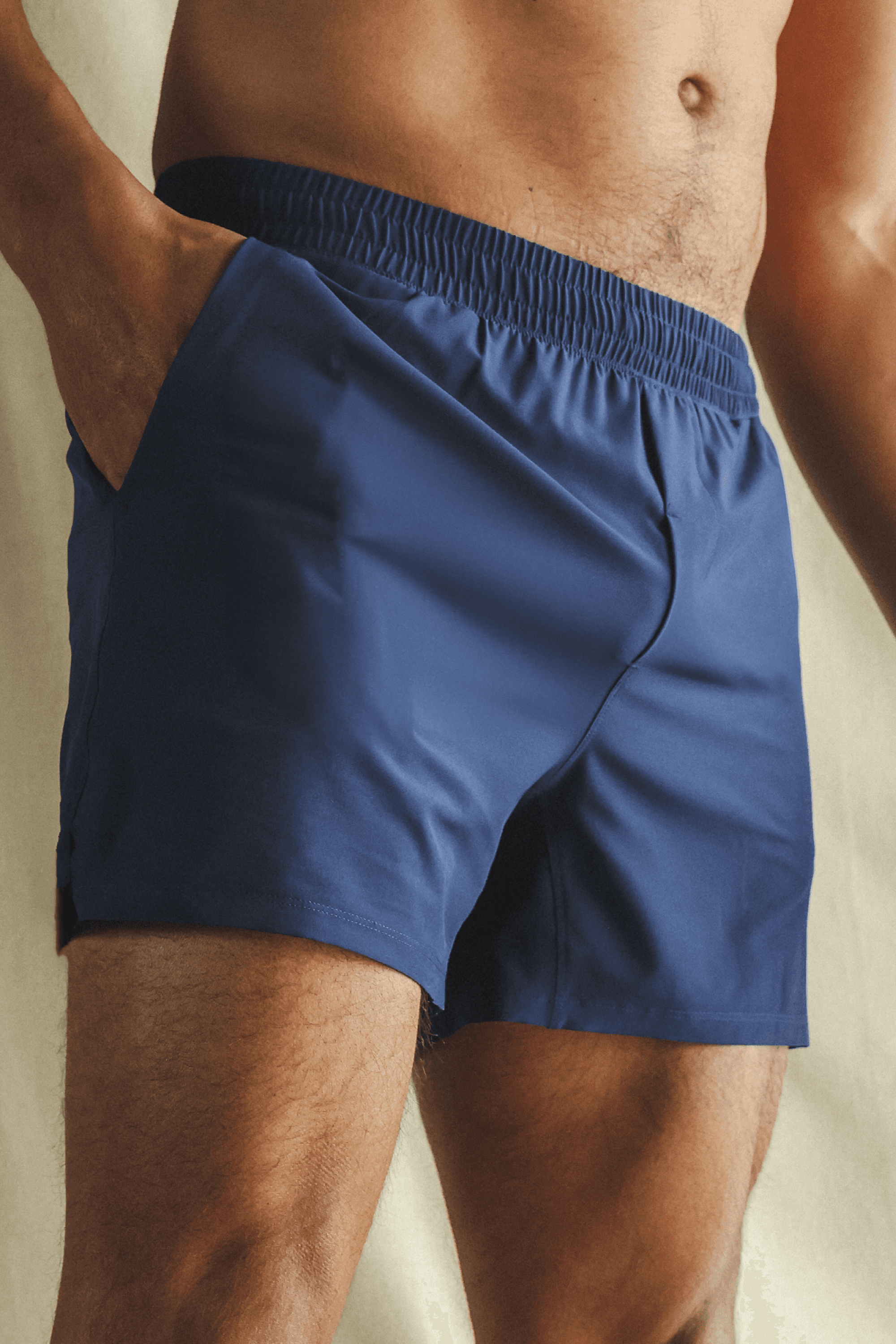 The Hot in Havana | Tropical Navy Ball Hammock® 5 Inch Athletic Shorts