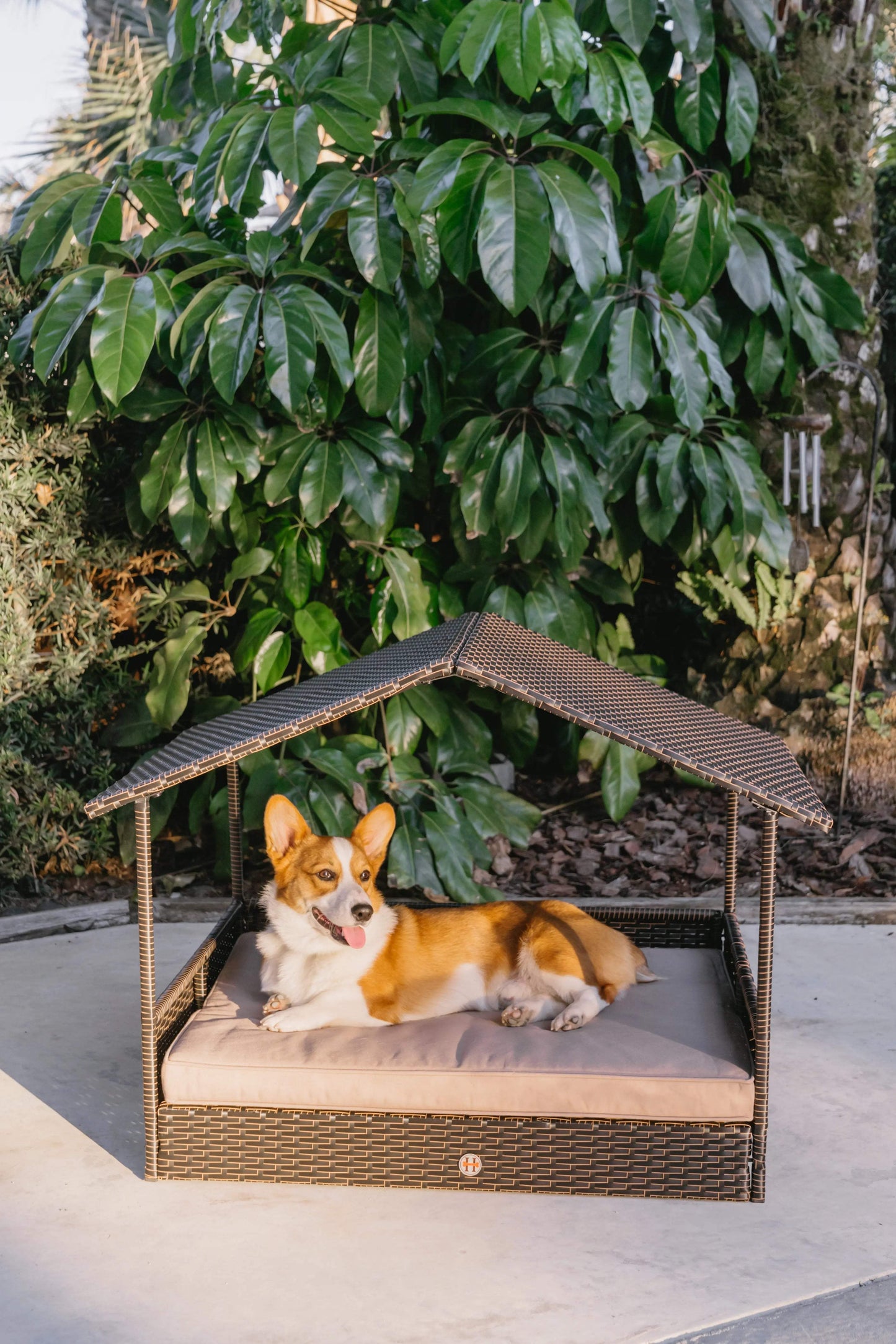 Huntley Pet Rattan Wicker Indoor Outdoor Cabana Raised Pet Bed - Huntley Equestrian - Flyclothing LLC