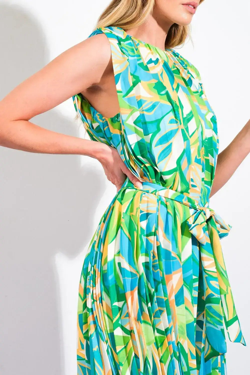 FLORAL FEELINGS WOVEN MINI DRESS - Flying Tomato - Flyclothing LLC
