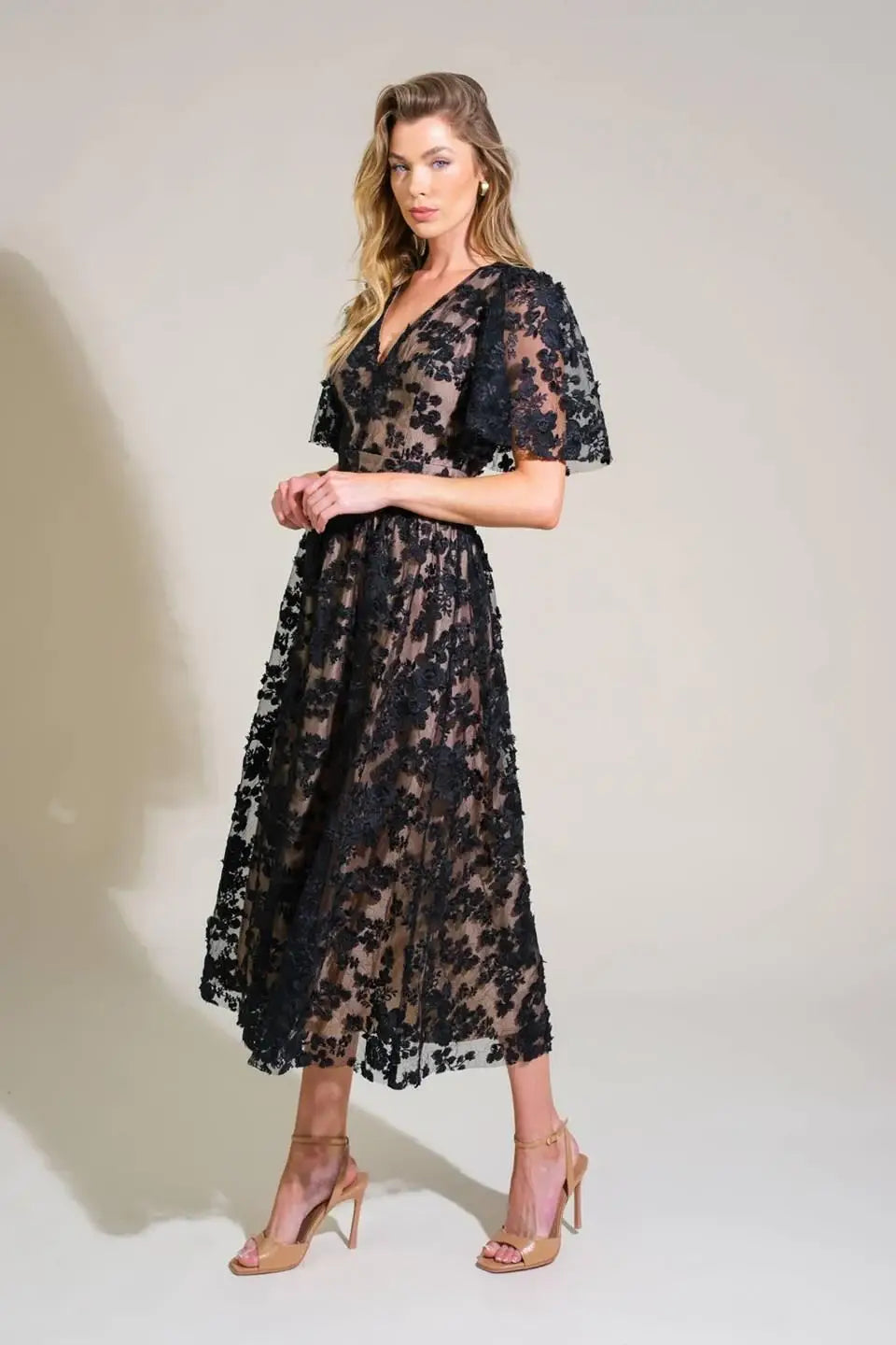 DREAMY BLOSSOM WOVEN LACE MIDI DRESS - Flying Tomato - Flyclothing LLC