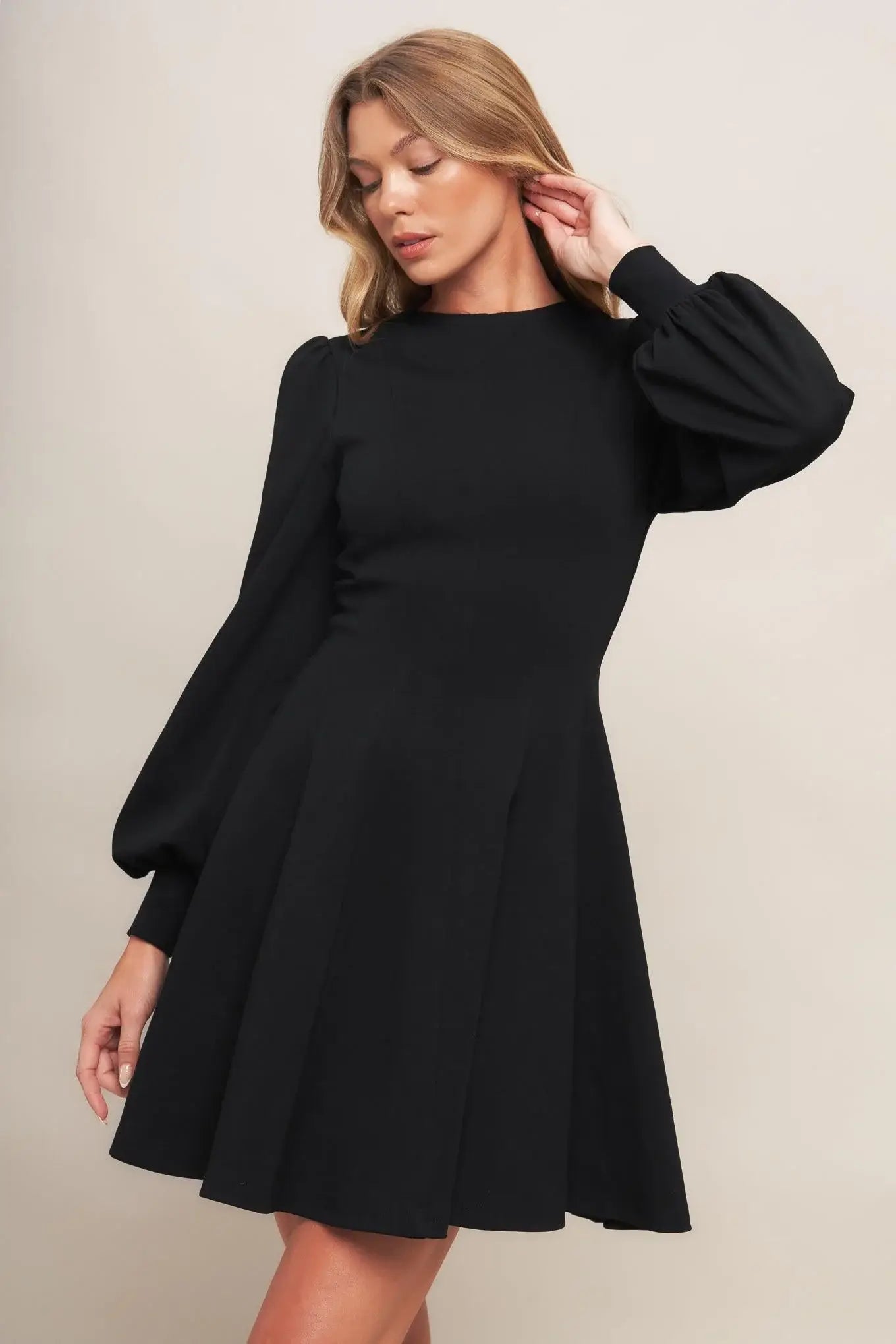 BLACK SWAN HEAVY KNIT MINI DRESS - Flying Tomato - Flyclothing LLC