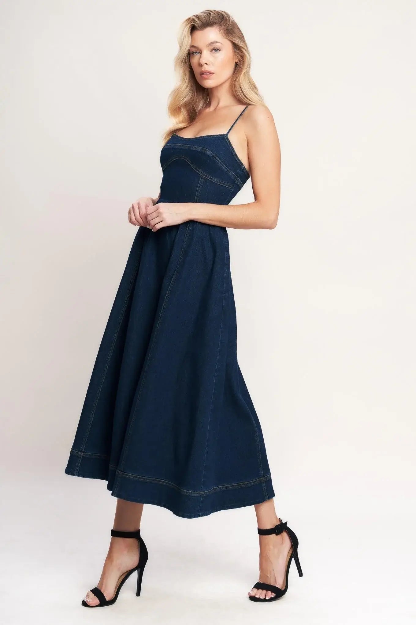 THE EVERYDAY ICON DENIM MIDI DRESS - Flying Tomato - Flyclothing LLC