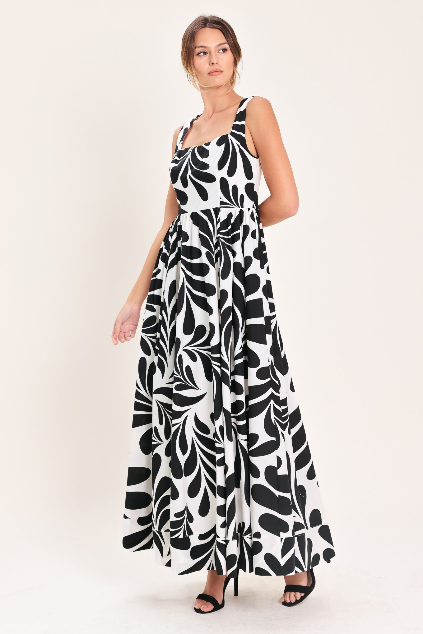MONO BLOOM WOVEN MAXI DRESS - Flying Tomato - Flyclothing LLC