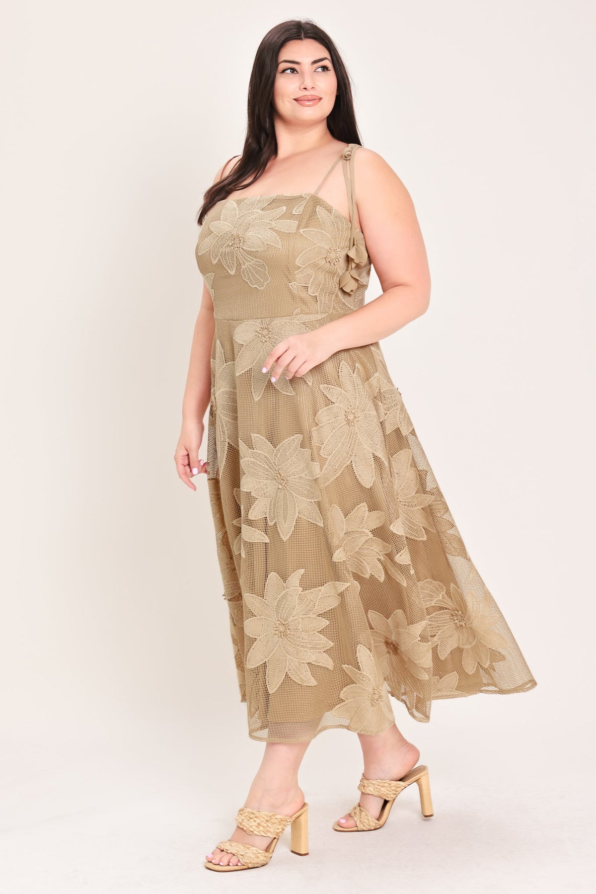SANDY BLOOM FLORAL WOVEN LACE MIDI DRESS - Flying Tomato - Flyclothing LLC
