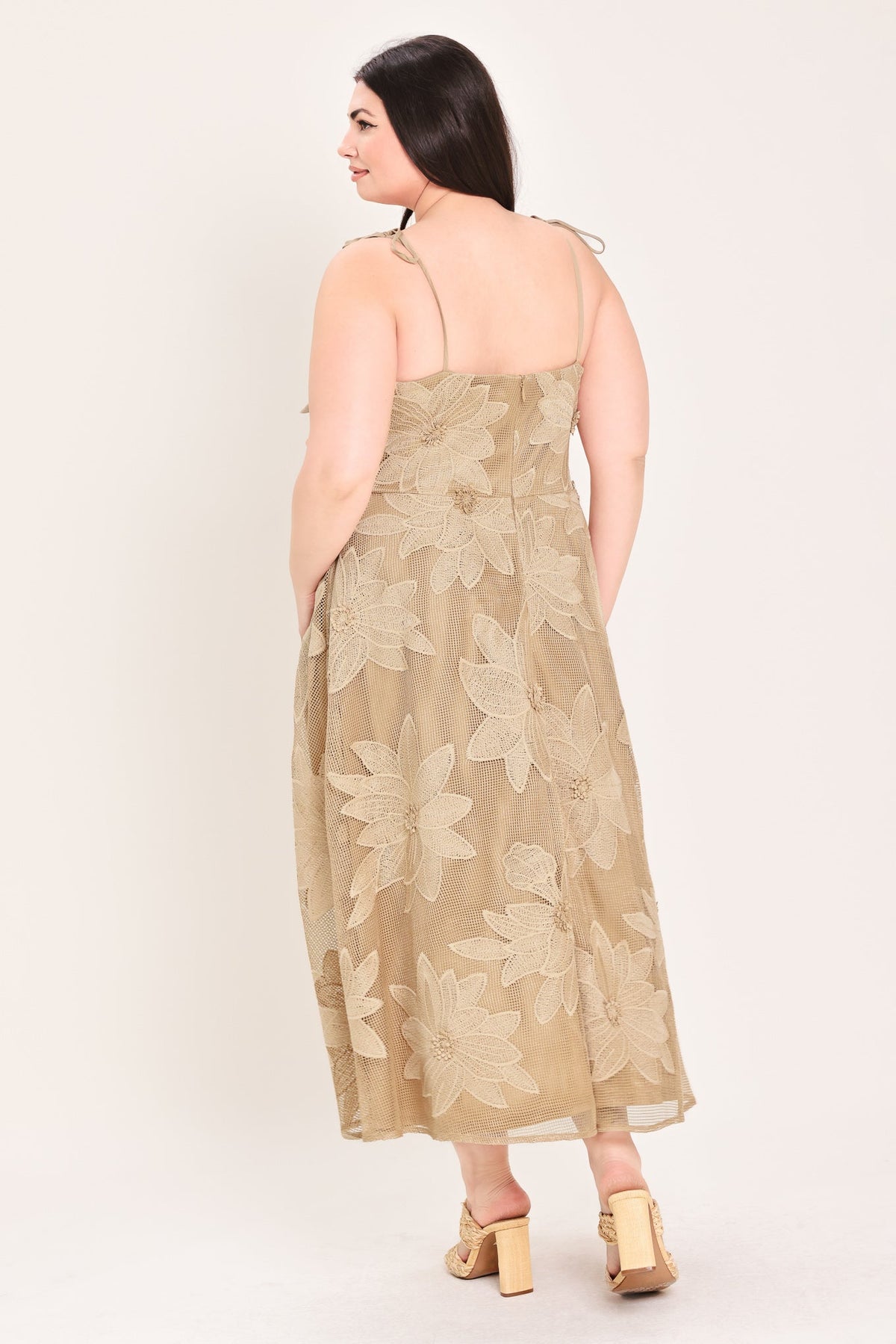 SANDY BLOOM FLORAL WOVEN LACE MIDI DRESS - Flying Tomato - Flyclothing LLC