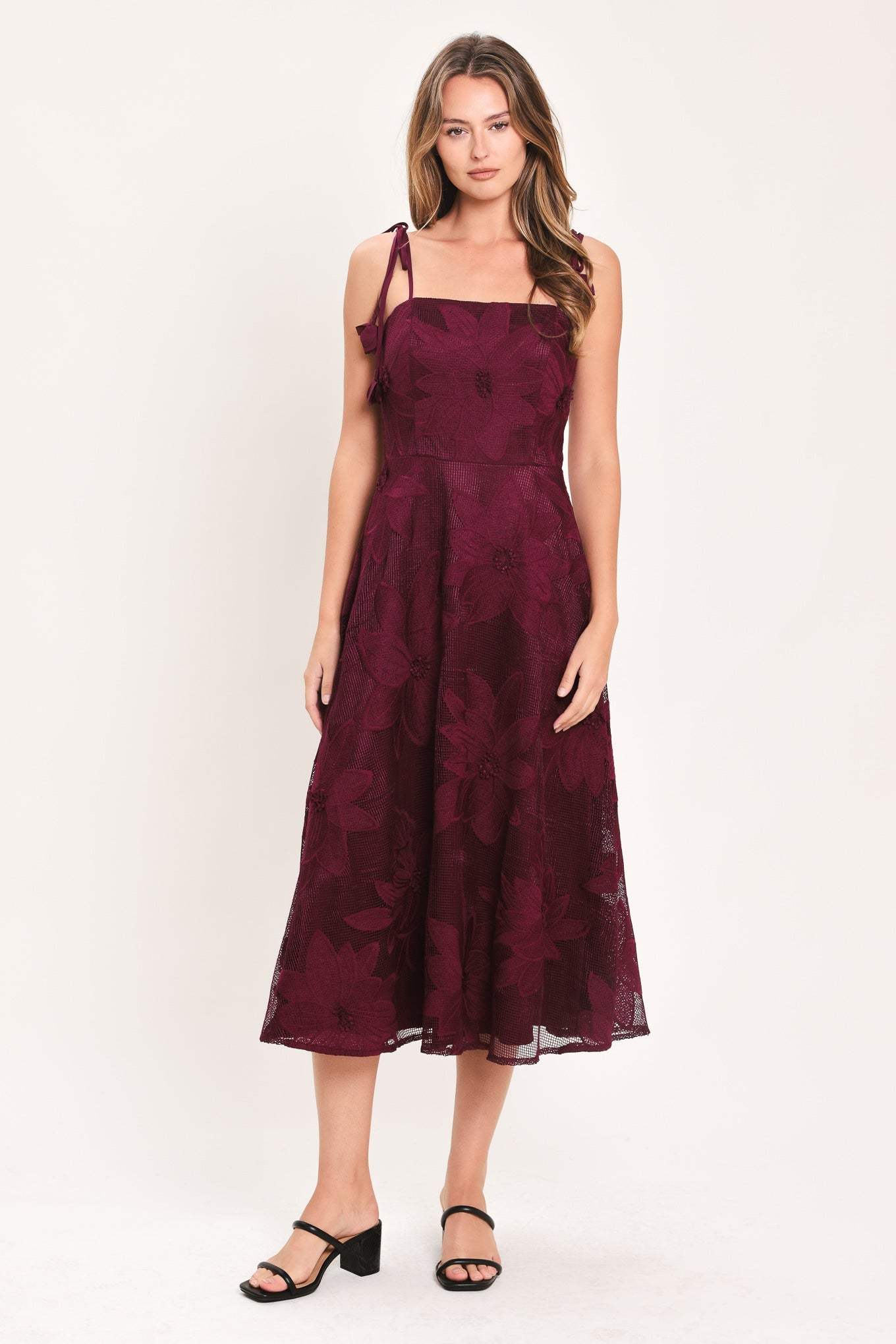 SANDY BLOOM FLORAL WOVEN LACE MIDI DRESS - Flying Tomato - Flyclothing LLC