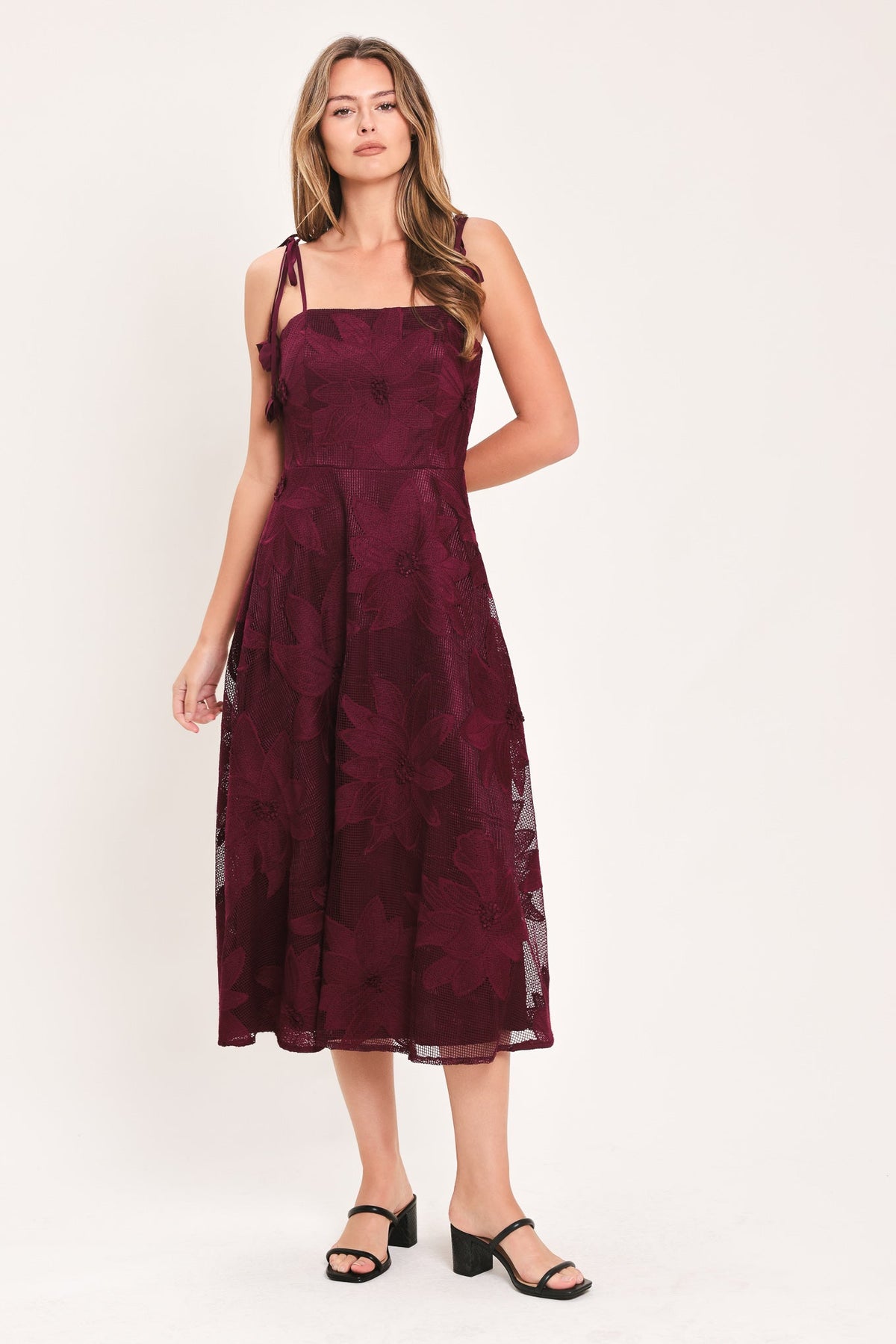 SANDY BLOOM FLORAL WOVEN LACE MIDI DRESS - Flying Tomato - Flyclothing LLC